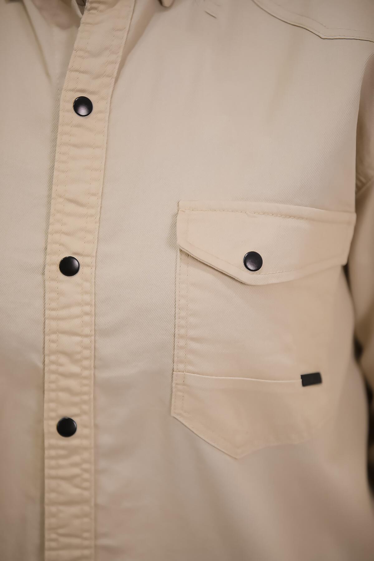 Büyük Beden Çıt Çıt Düğmeli Önden Cepli Gömlek Bej