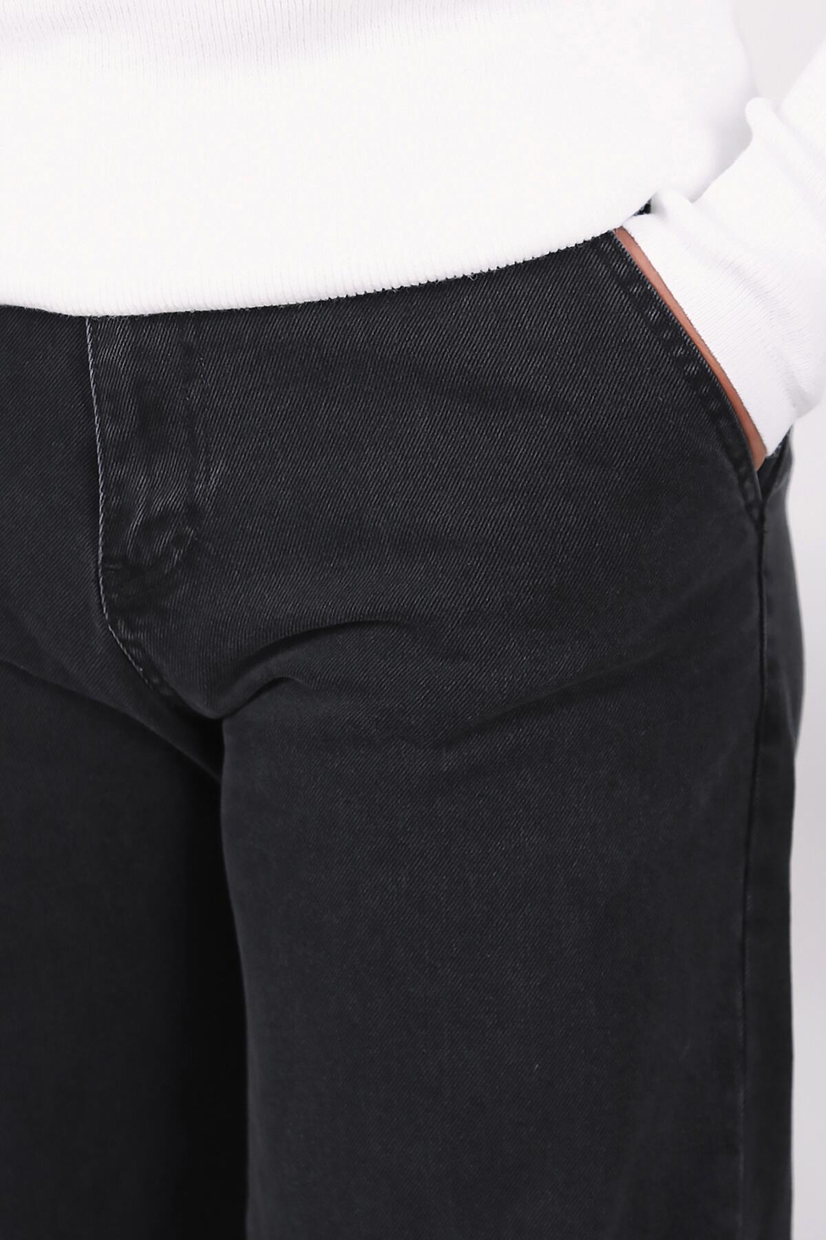 Erkek Boru Paça Kot Pantolon