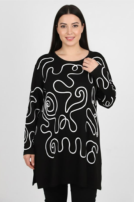 Büyük Beden Ön İşlemeli Bluz Siyah