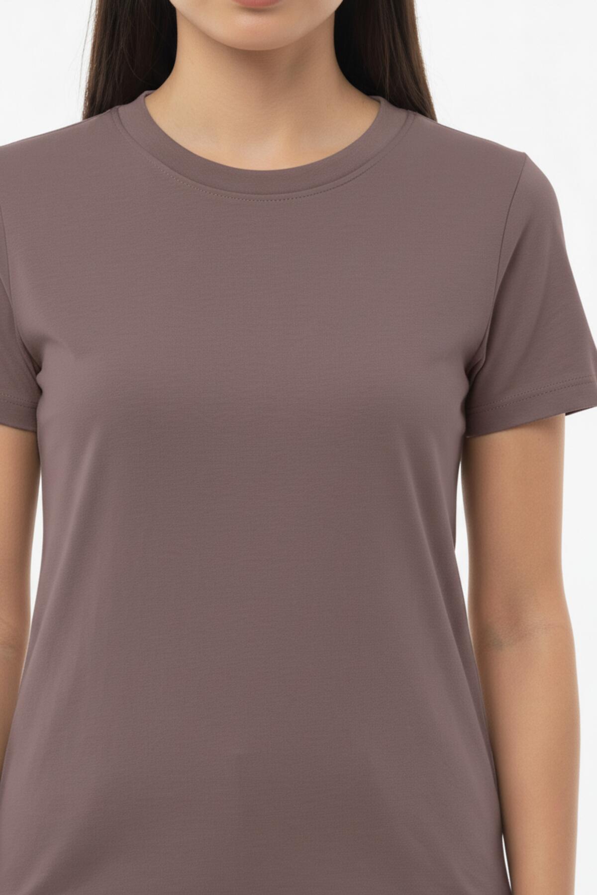 Kadın Bisiklet Yaka Bady Tshırt Açık Kahverengi