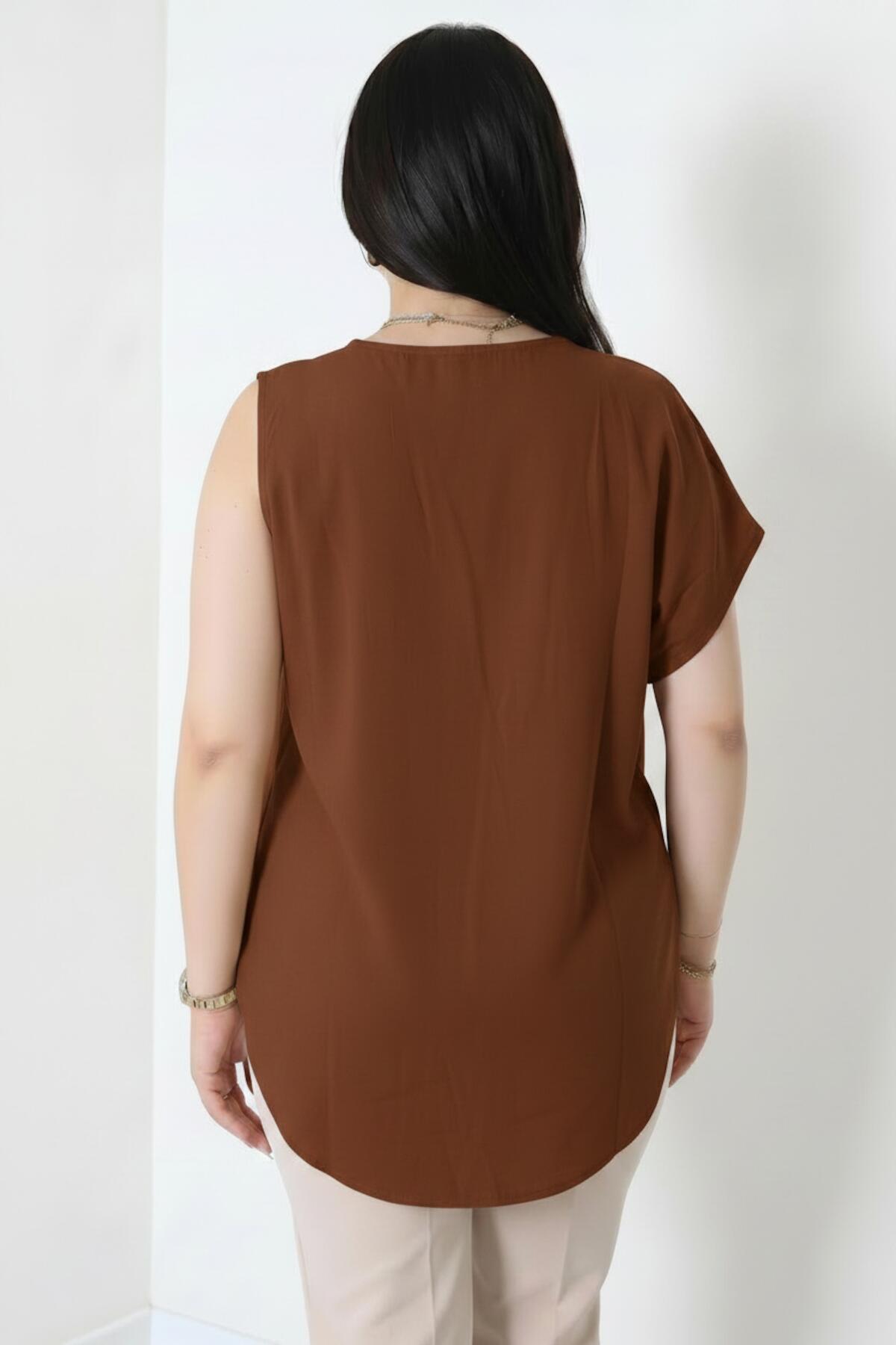 Kadın Tencel Yanı Pileli Bluz Kahverengi