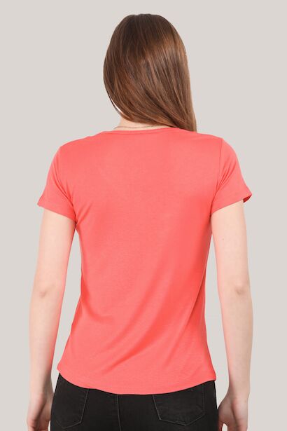 Kadın V Yaka T-shirt Nar