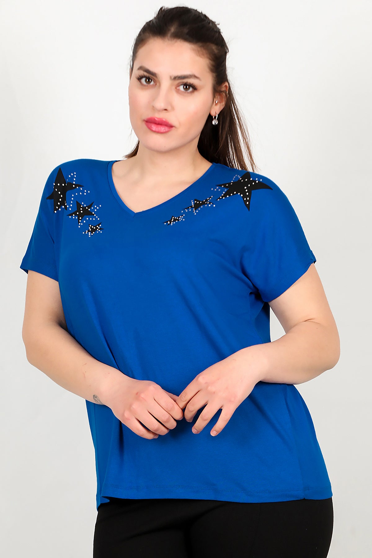 Büyük Beden V Yaka Yıldızlı Bluz Saks