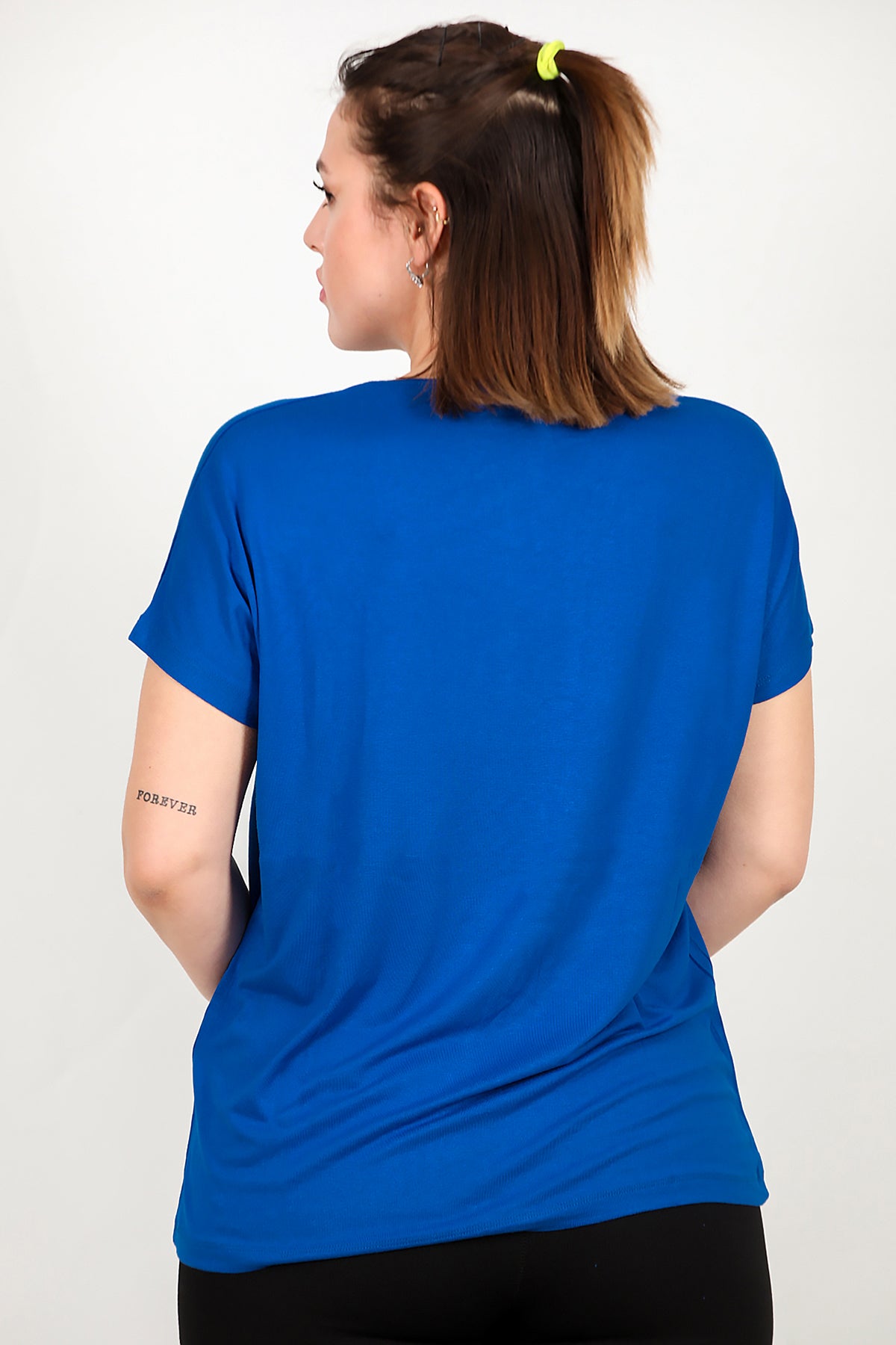 Büyük Beden V Yaka Yıldızlı Bluz Saks