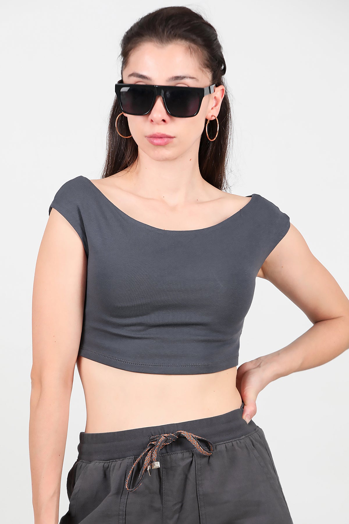 Kadın Kayık Yaka Crop Bluz Füme
