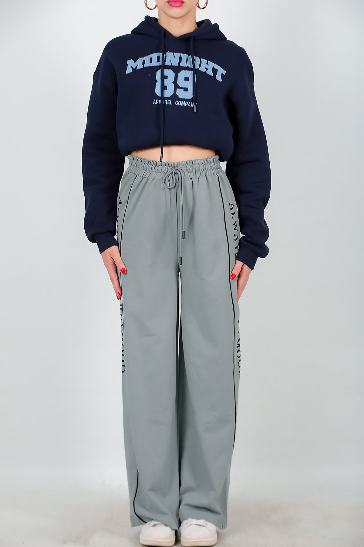 Kadın Yan Şeritli Baskılı Eşofman Gri