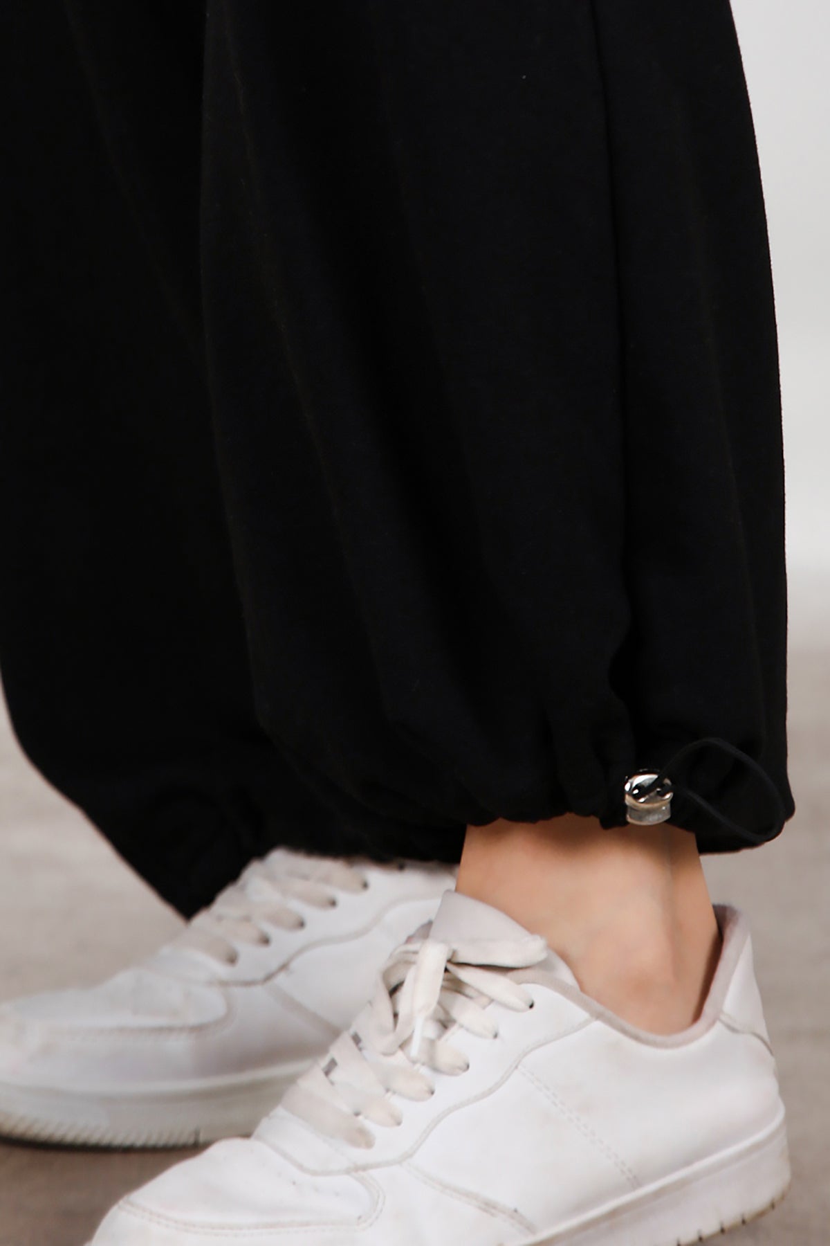 Kadın Cepli Paça Lastikli Eşofman Siyah