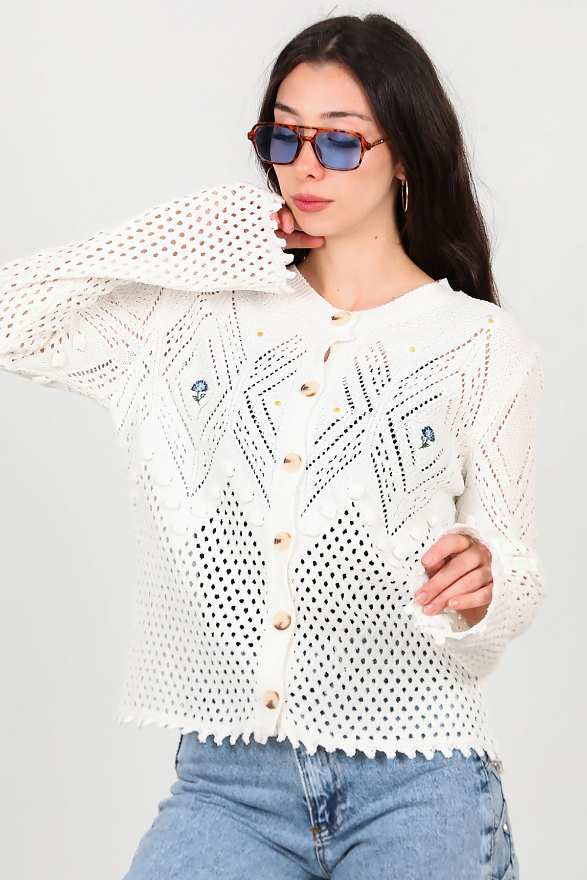 Kadın Ön İşlemeli Hırka Ekru