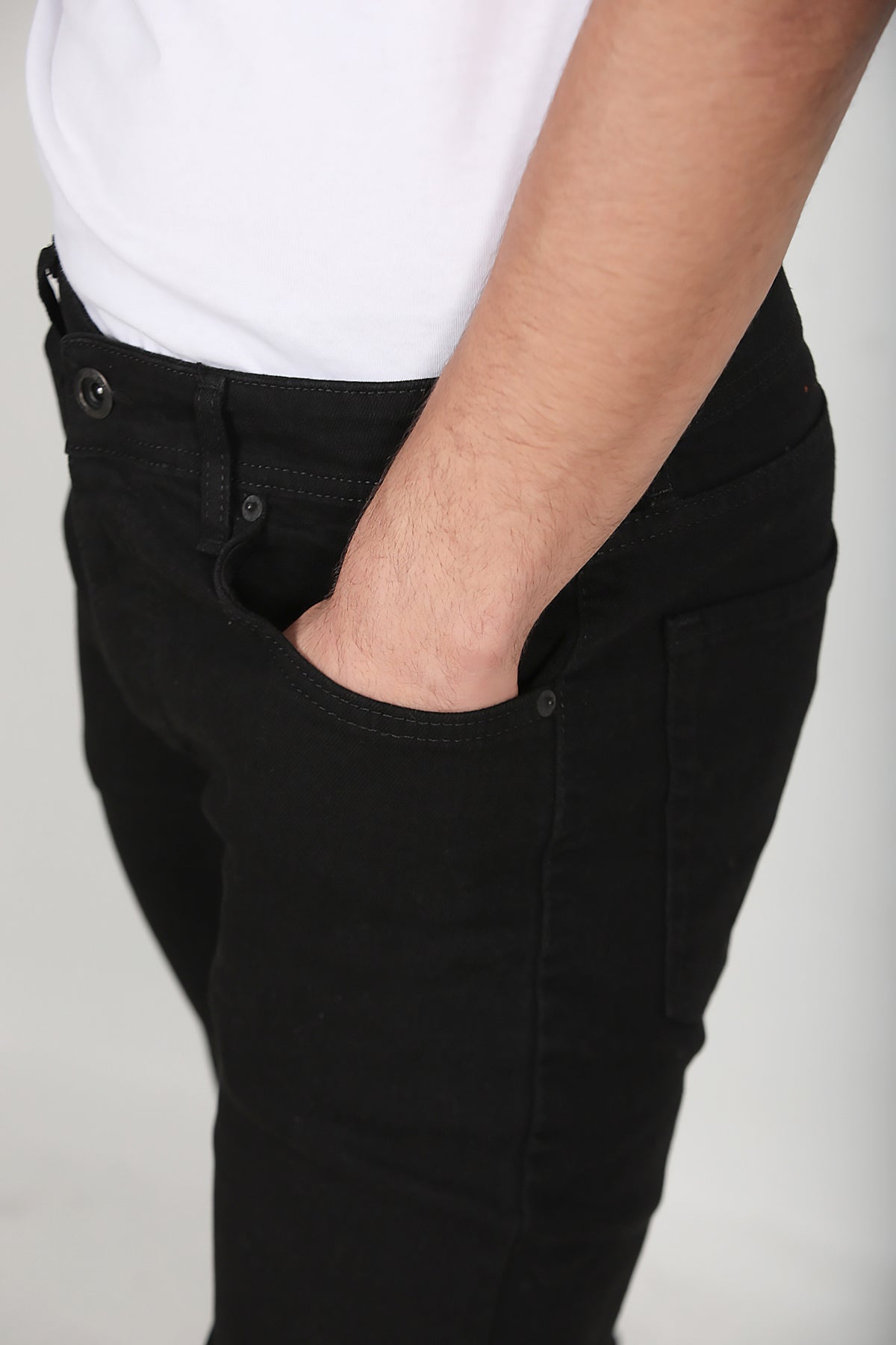 Erkek Dar Paça Kot Pantolon Siyah