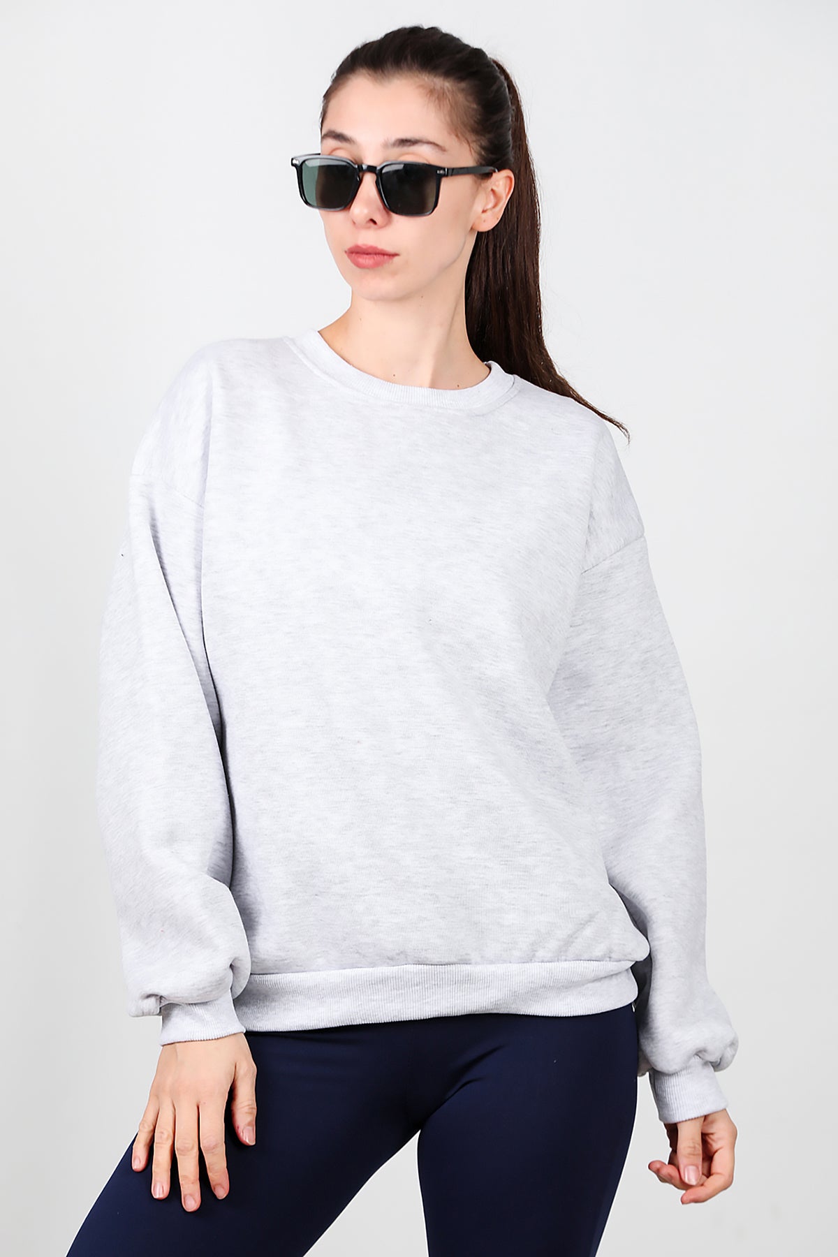 Kadın Bisiklet Yaka Şardonlu Sweat Gri