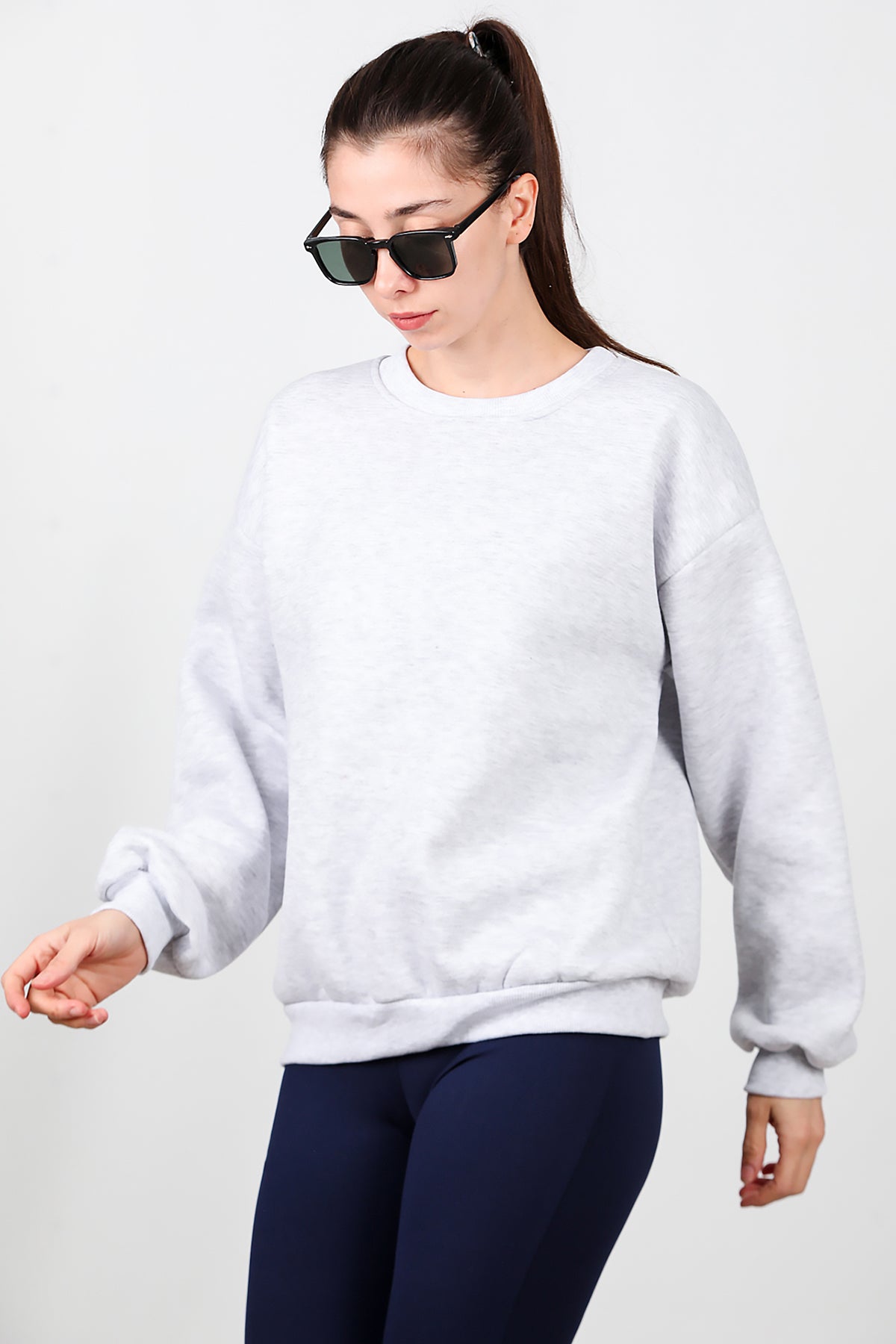 Kadın Bisiklet Yaka Şardonlu Sweat Gri