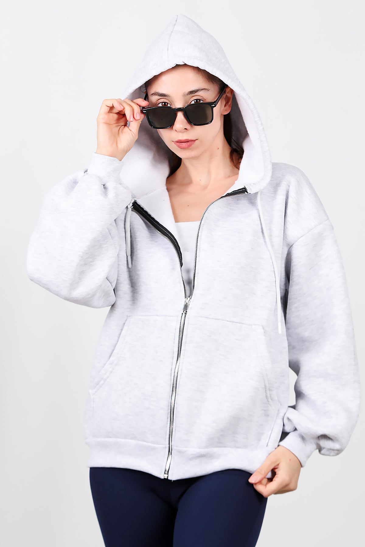 Kadın Kapşonlu Fermuarlı Şardonlu Sweat Gri