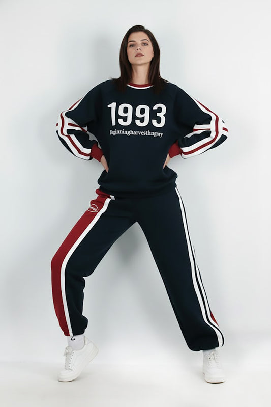 Kadın Şeritli Yazılı Bisiklet Yaka Eşofman Takımı Lacivert