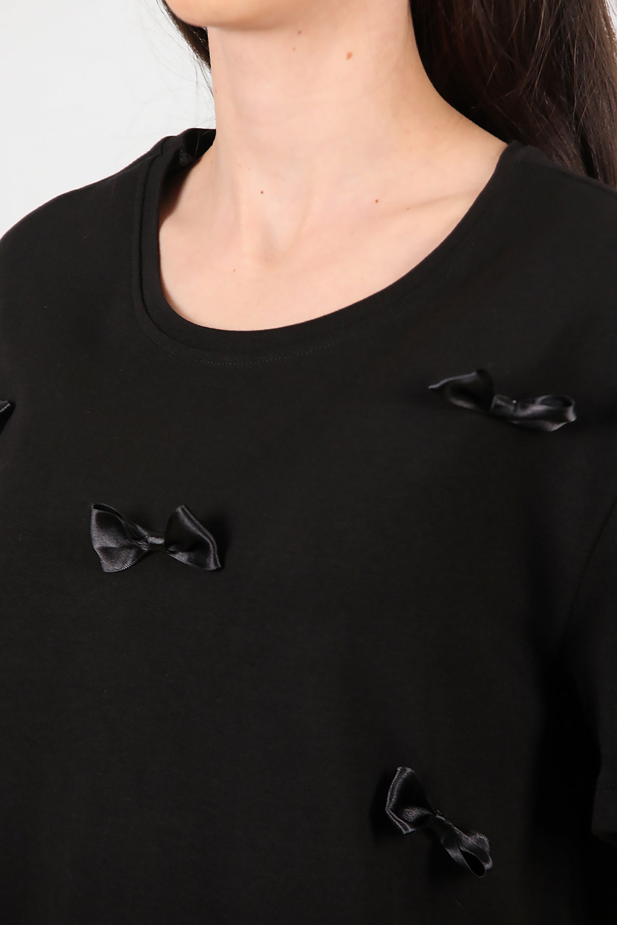 Kadın Fiyonk Detaylı Bisiklet Yaka T-shirt Siyah