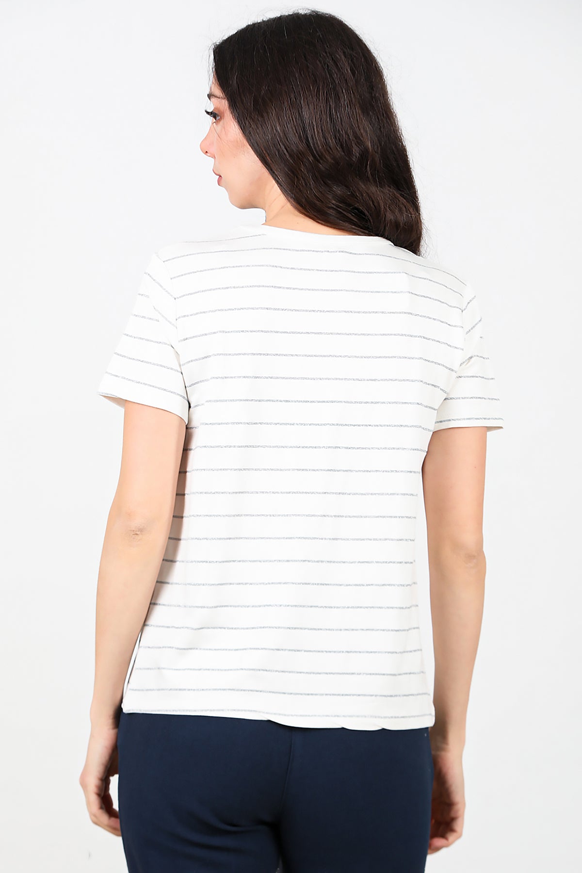 Kadın Çizgili V Yaka T-shirt Ekru