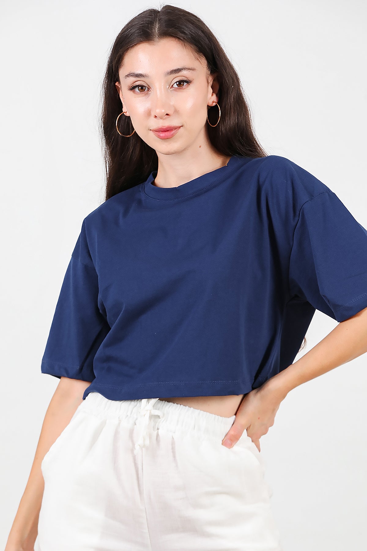 Kadın Bisiklet Yaka Kısa T-Shirt Lacivert