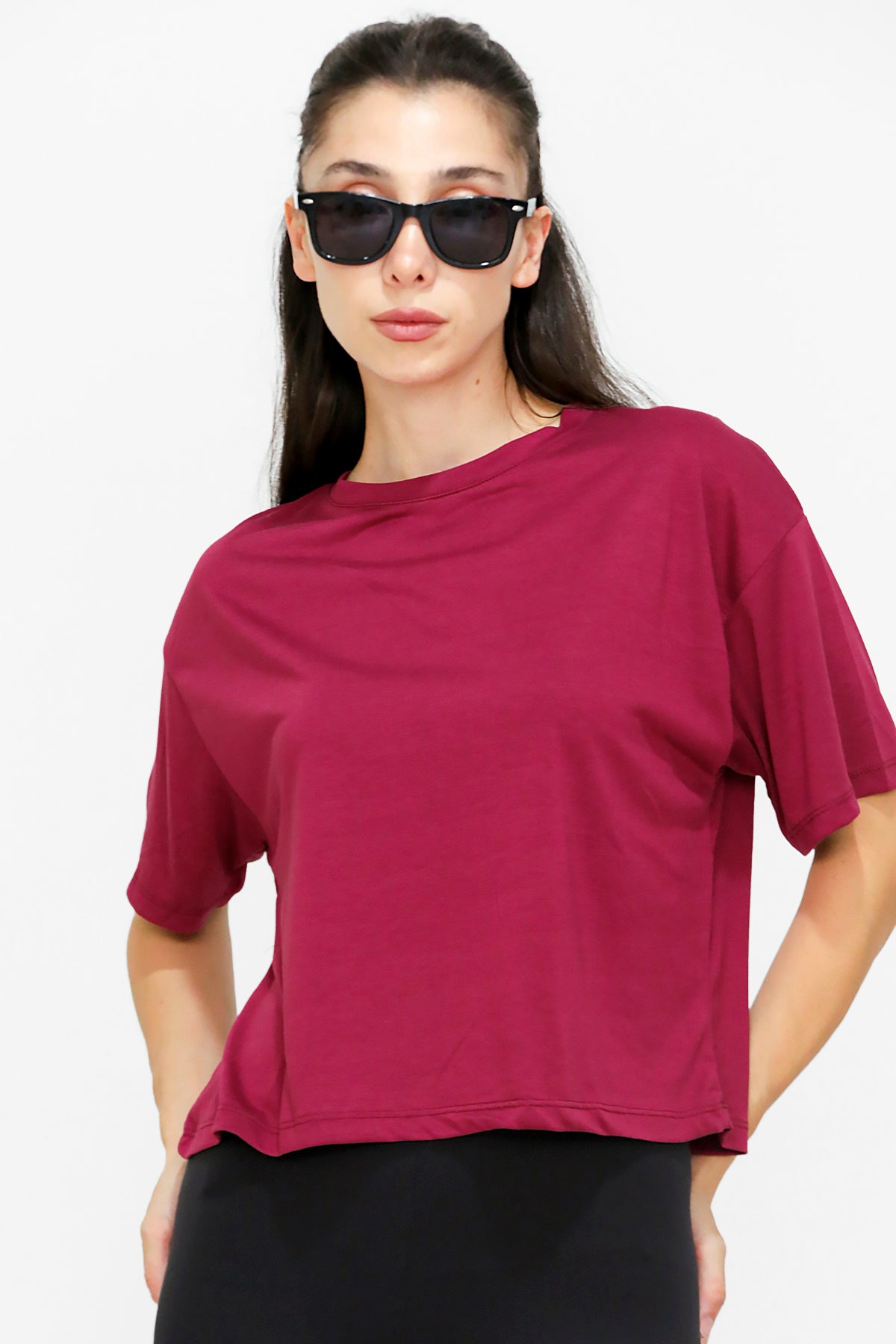 Kadın Bisiklet Yaka Kısa T-shirt Bordo