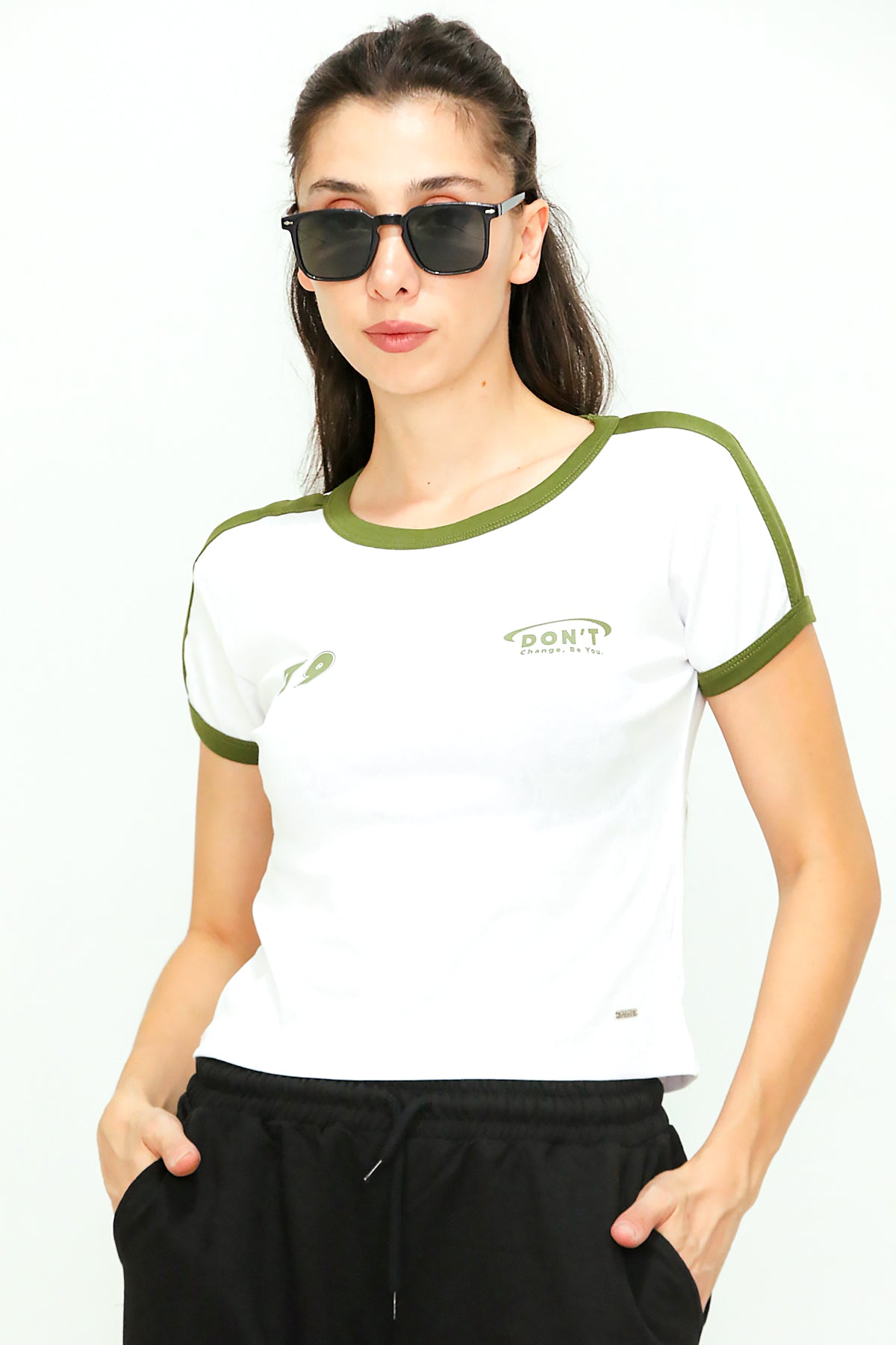 Kadın Omuz Ve Kolları Garnili T-shirt Ekru