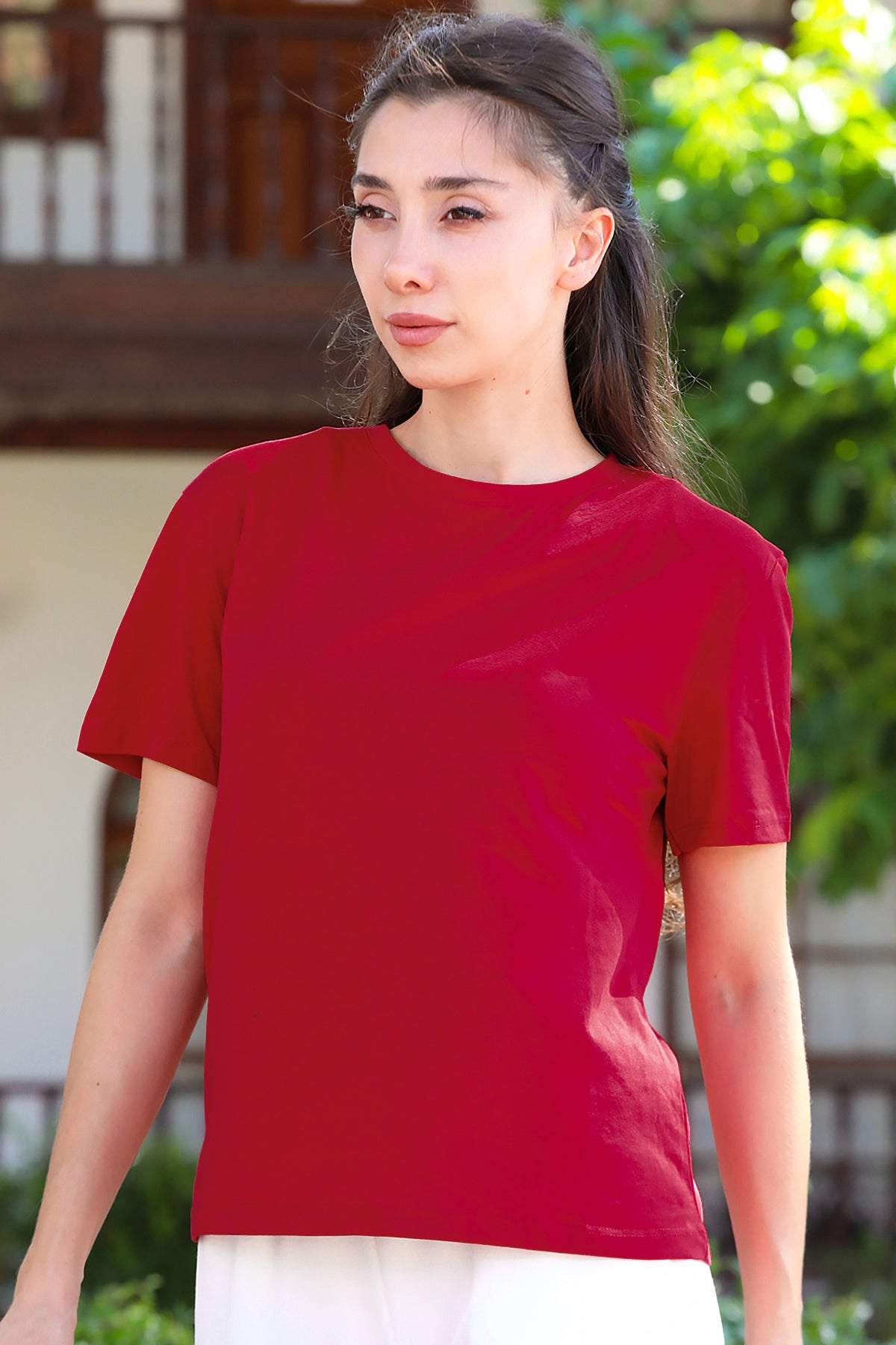 Kadın Bisiklet Yaka T-Shirt Bordo