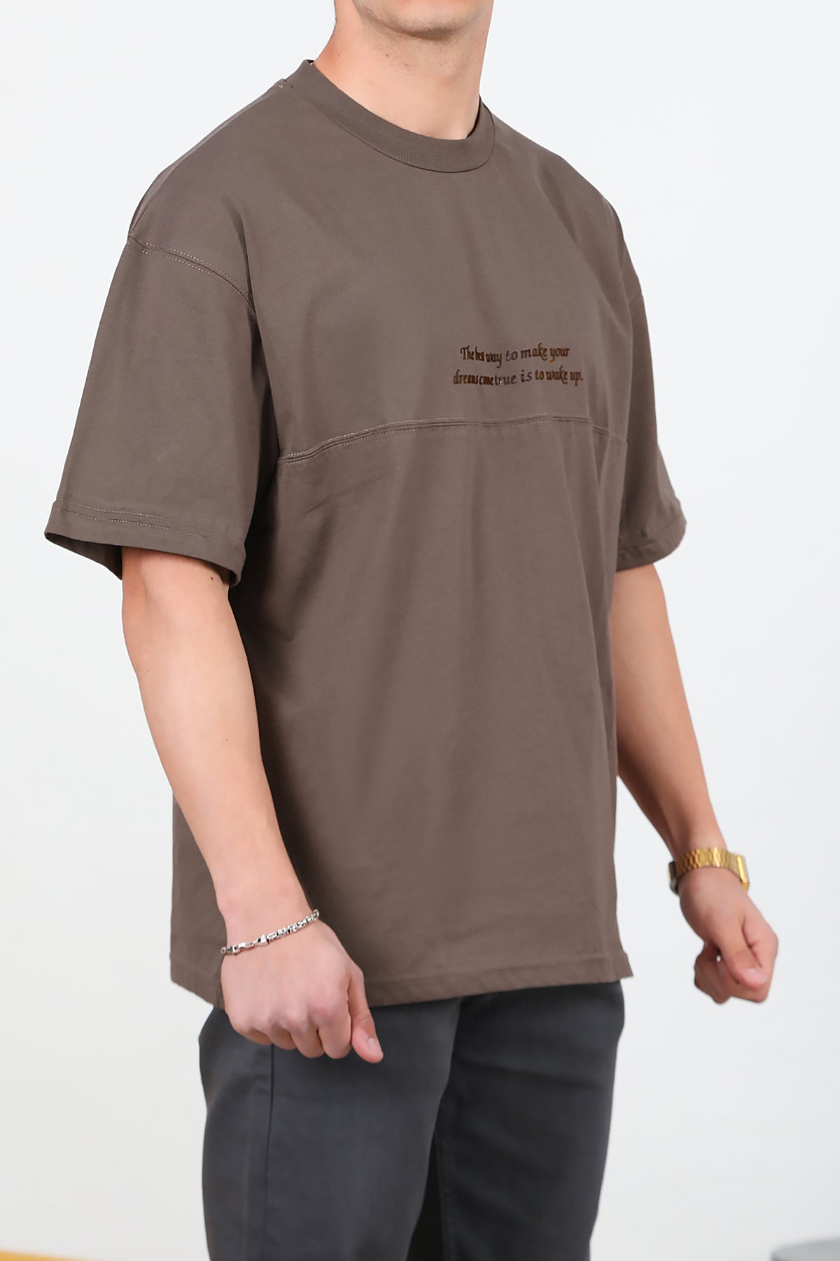 Erkek Yazılı Çimalı Oversize Tshirt Kahverengi