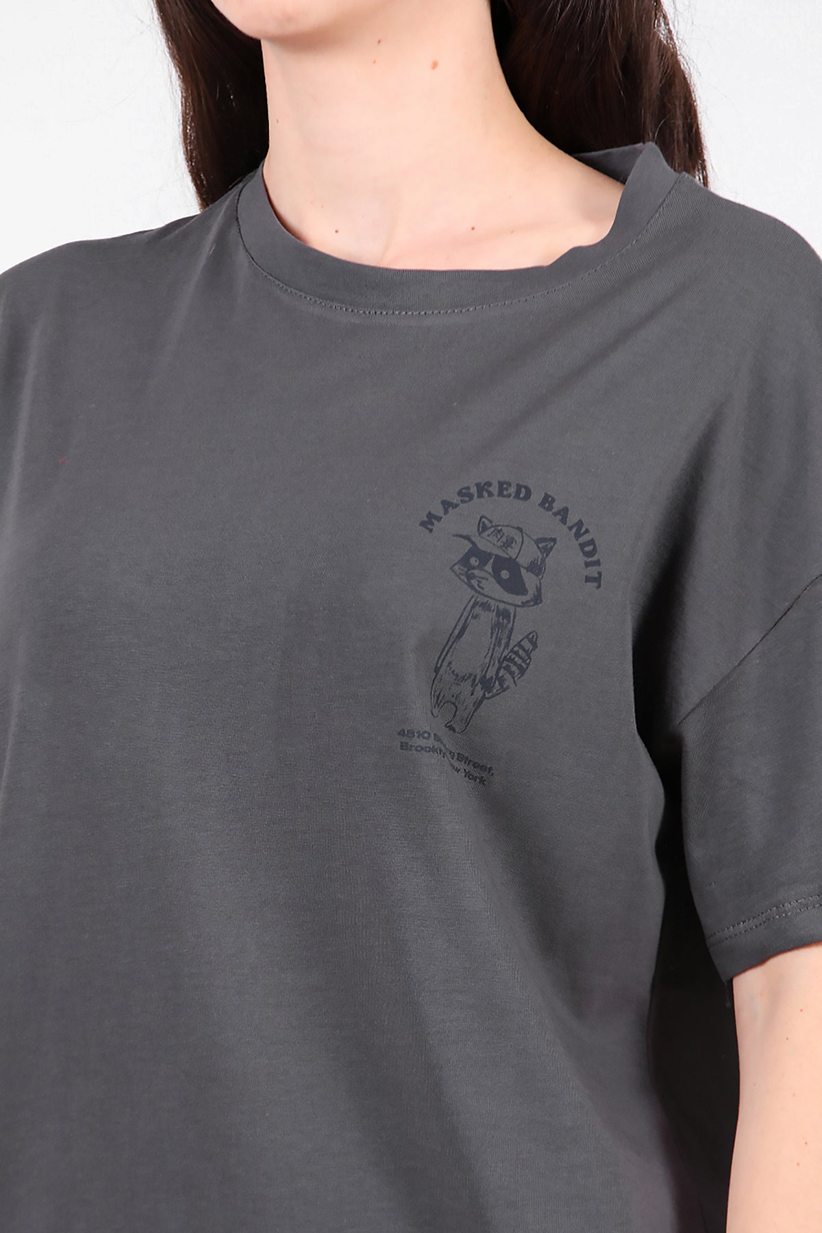 Kadın n ve Arka Baskılı T-Shirt Siyah