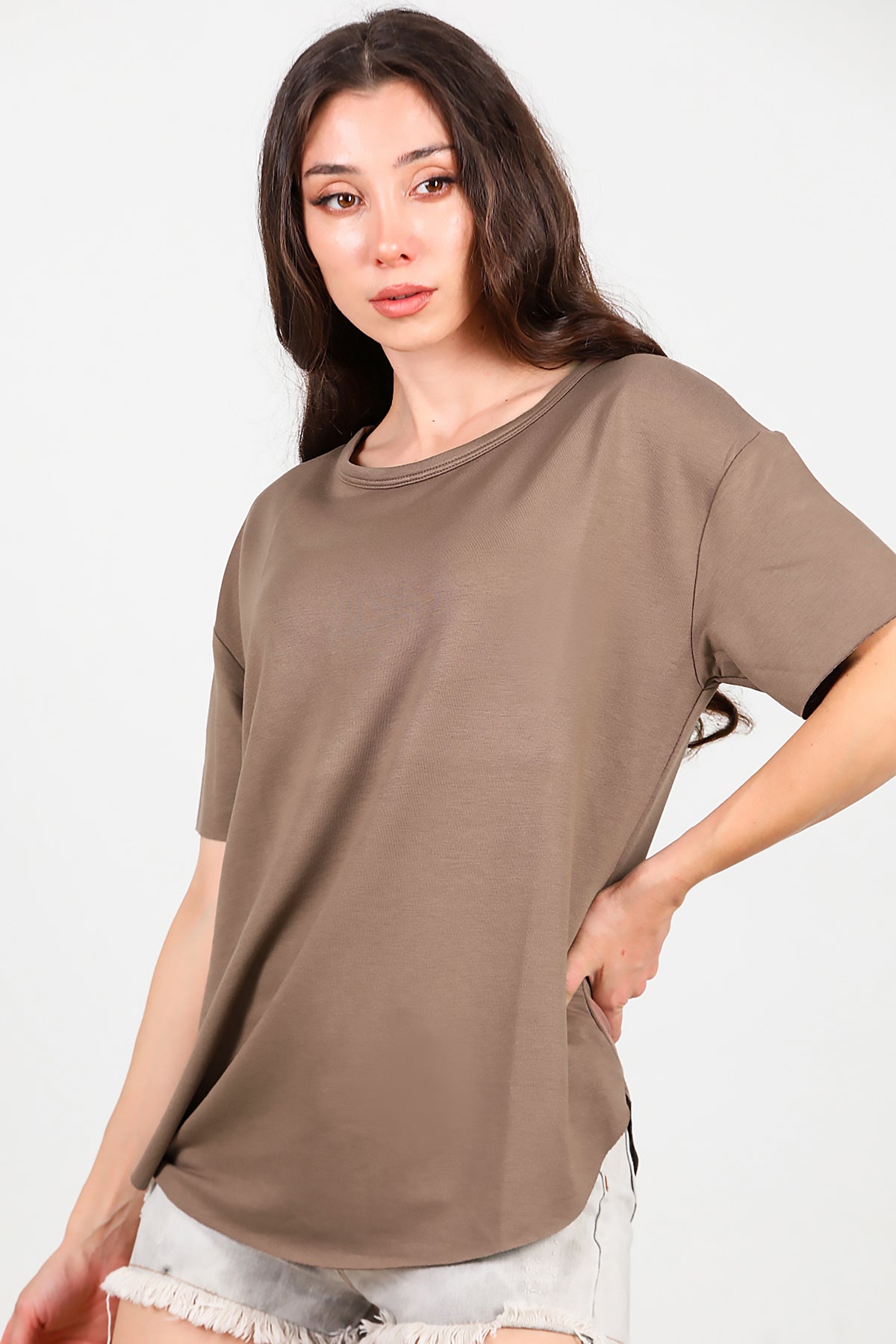 Kadın Eteği Oval Bisiklet Yaka T-shirt Kahverengi