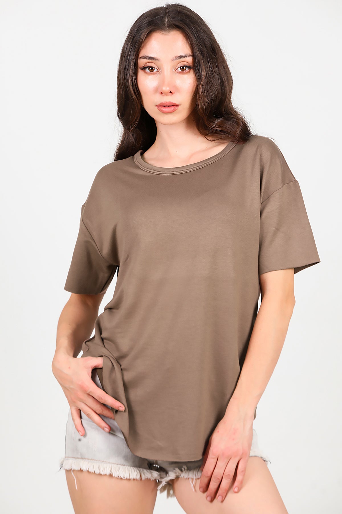 Kadın Eteği Oval Bisiklet Yaka T-shirt Kahverengi