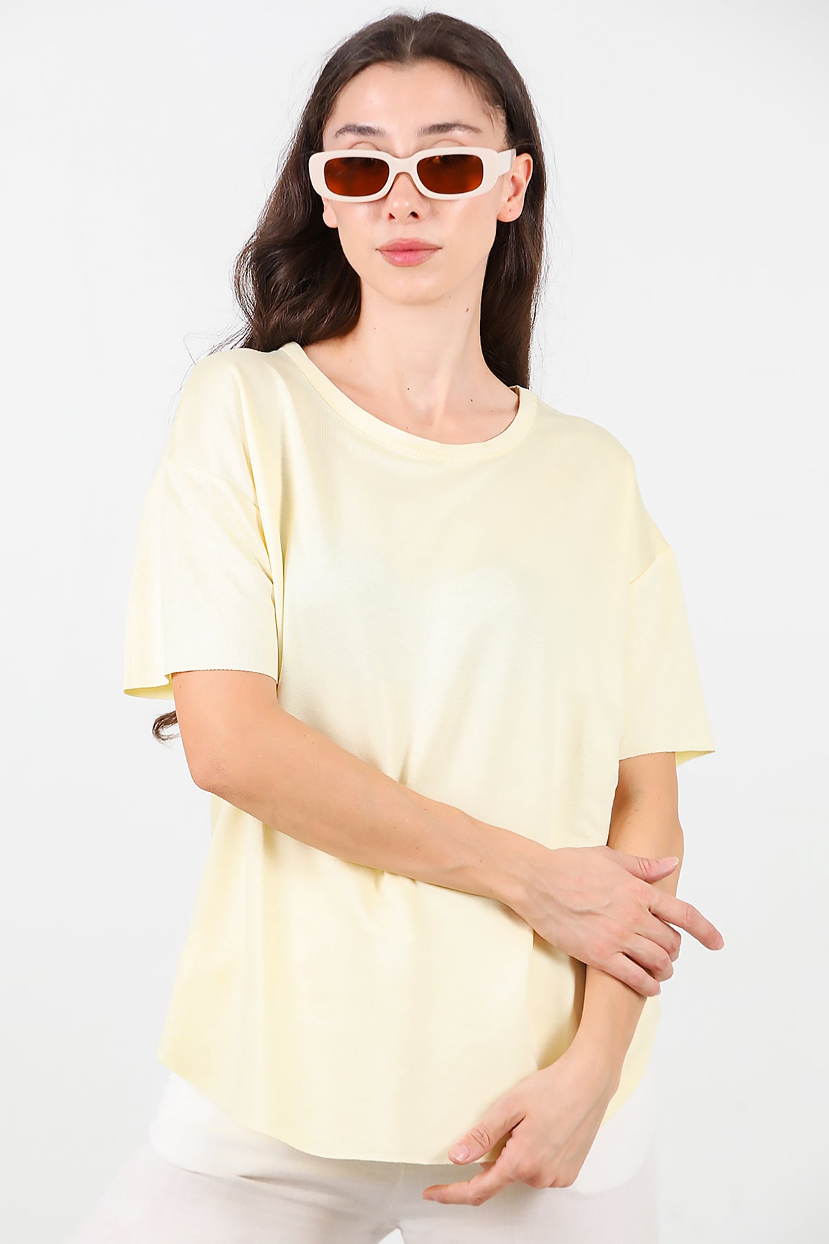 Kadın Eteği Oval Bisiklet Yaka T-shirt Sarı