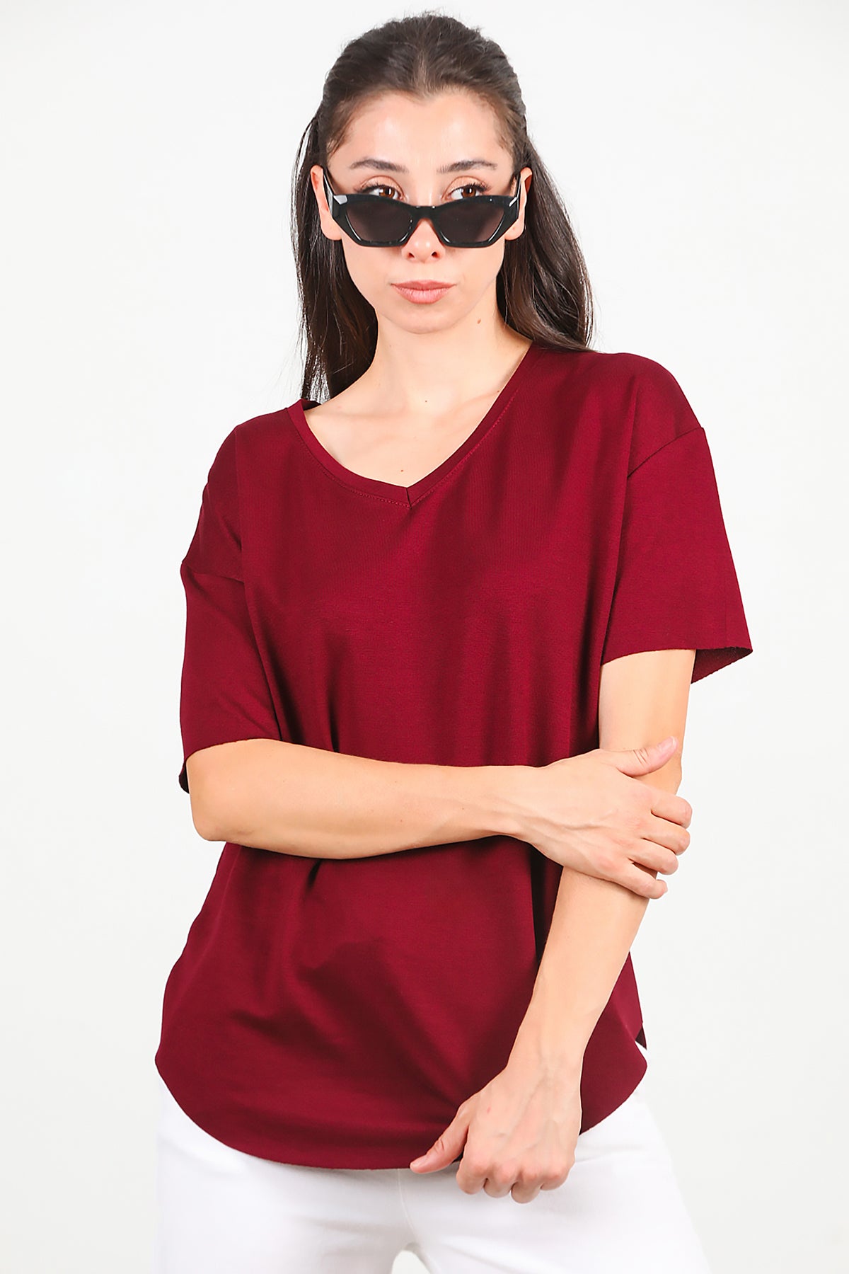 Kadın Eteği Oval V Yaka T-Shirt Bordo