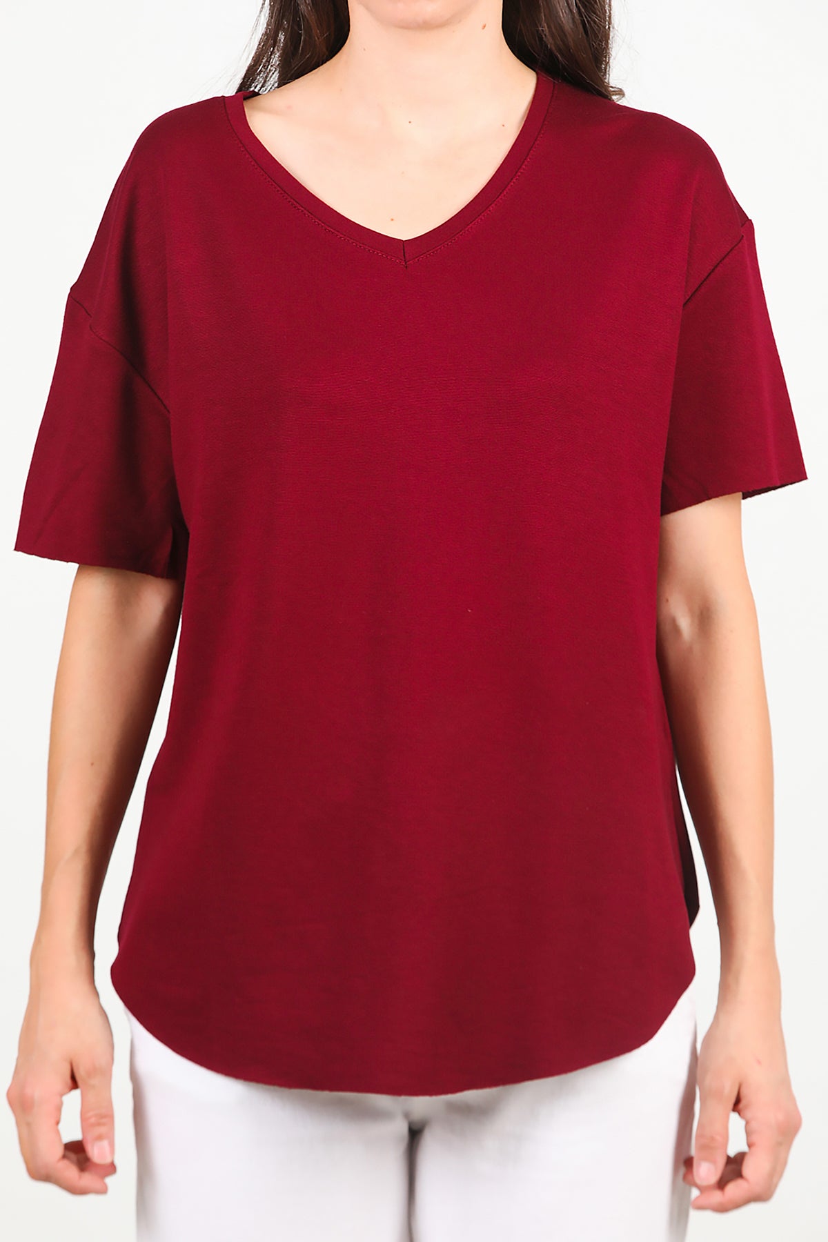 Kadın Eteği Oval V Yaka T-Shirt Bordo