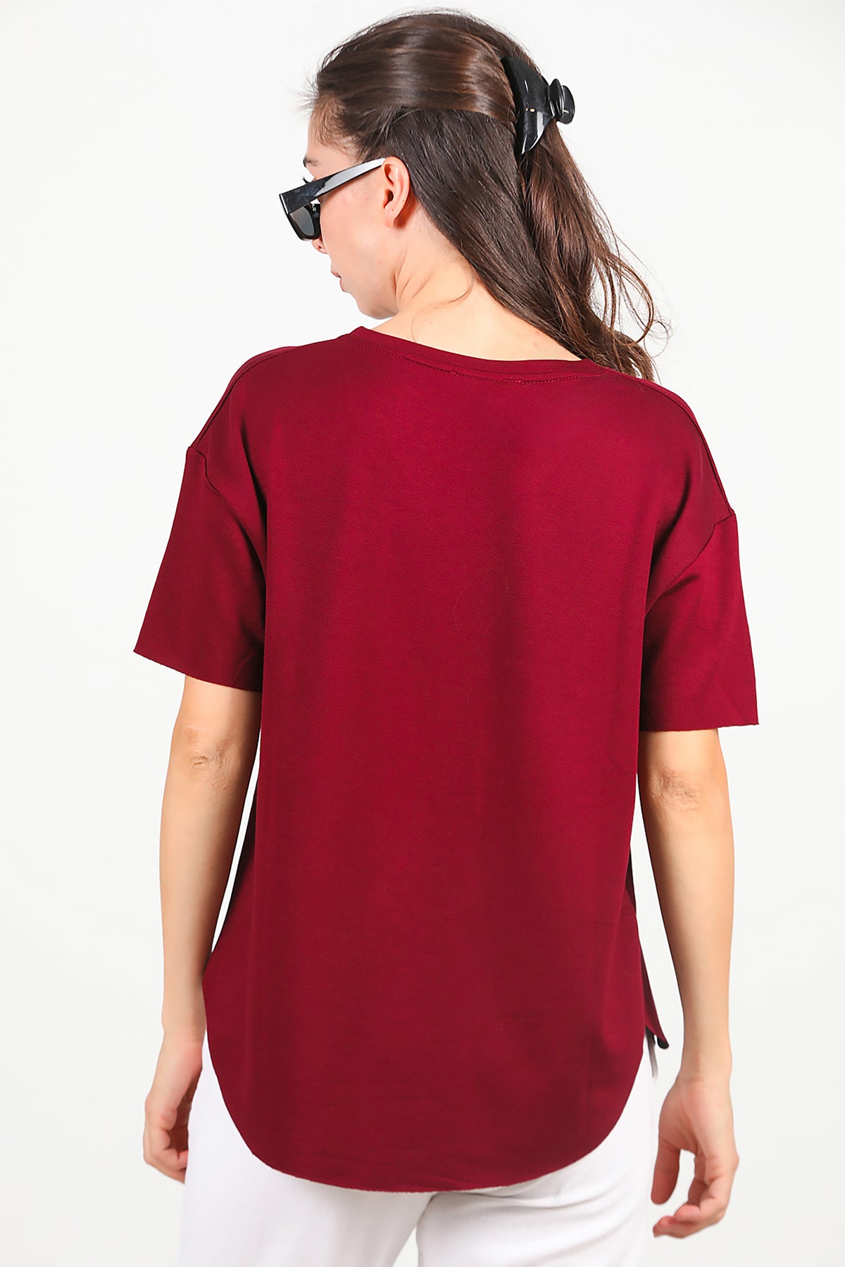 Kadın Eteği Oval V Yaka T-Shirt Bordo