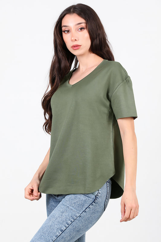 Kadın Eteği Oval V Yaka T-Shirt Haki