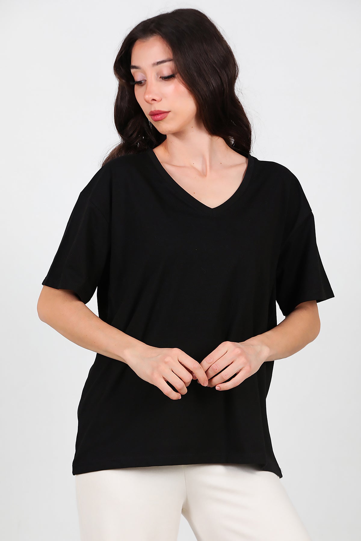 Kadın V Yaka Oversize T-Shirt Siyah