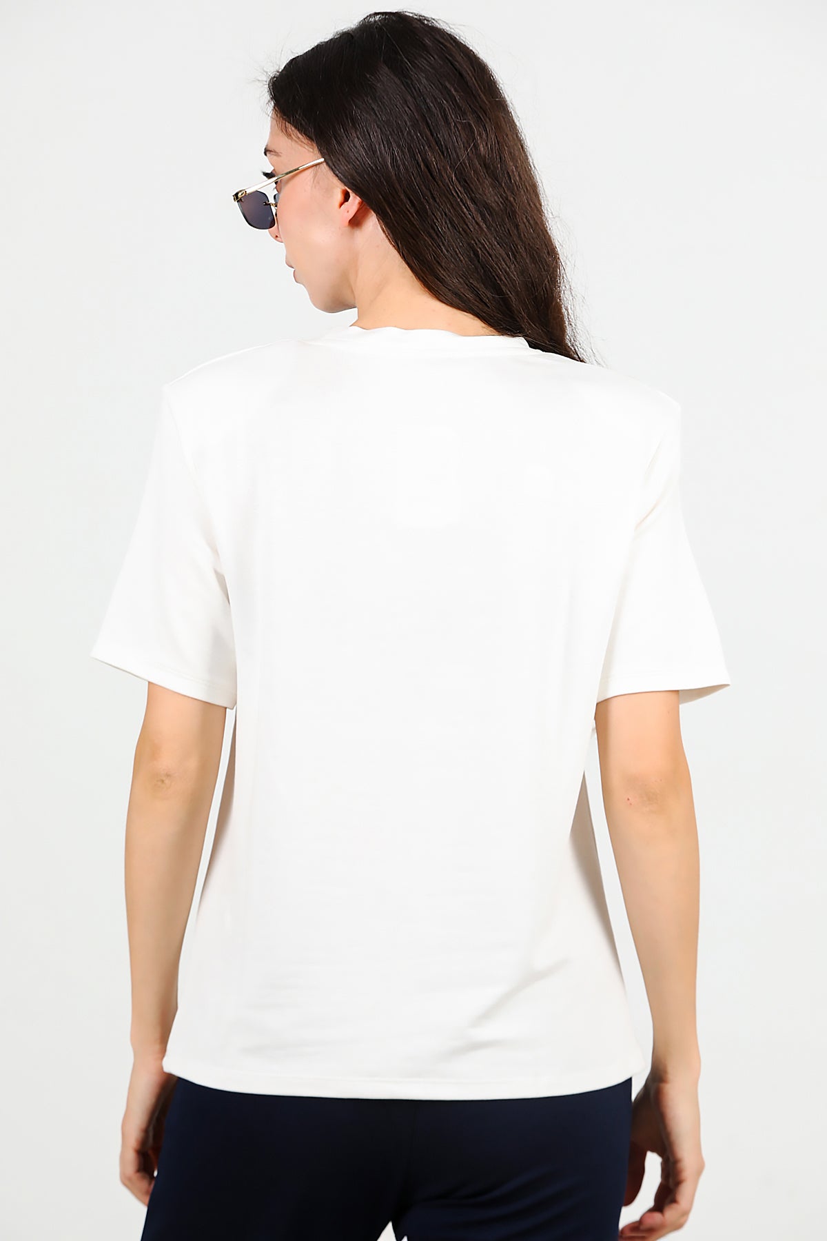 Kadın Bisiklet Yaka Vatkalı T-shirt Ekru