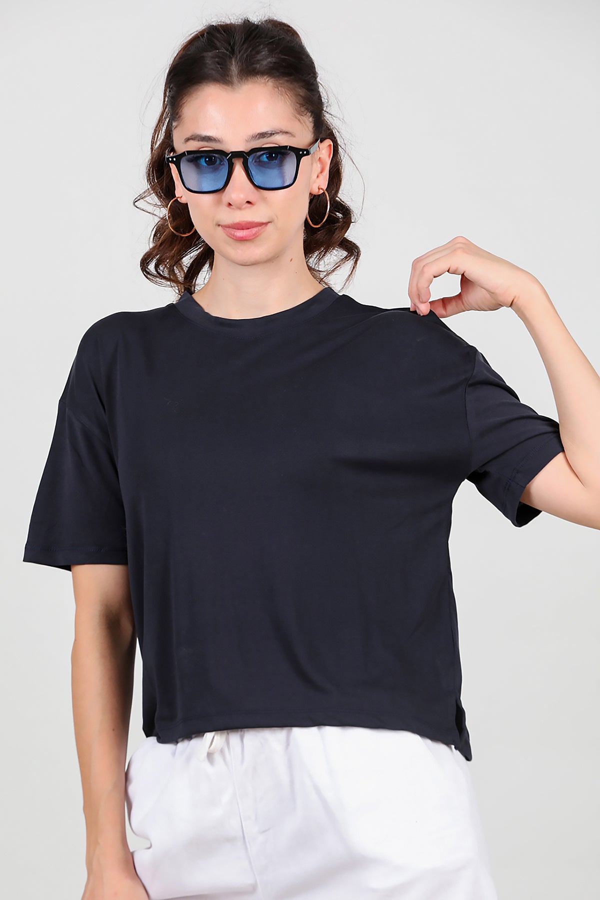 Kadın Önü Kısa Arkası Uzun T-Shirt Lacivert