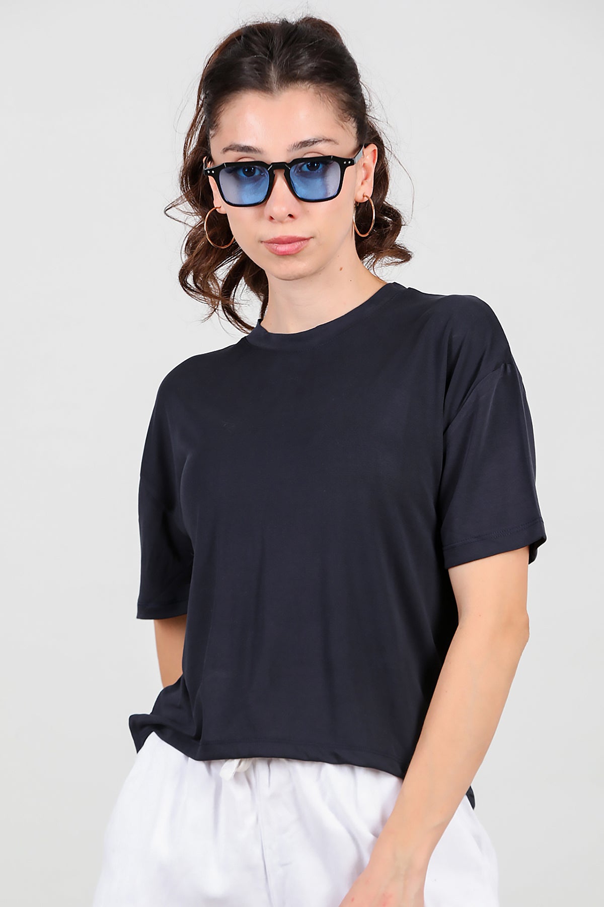 Kadın Önü Kısa Arkası Uzun T-Shirt Lacivert