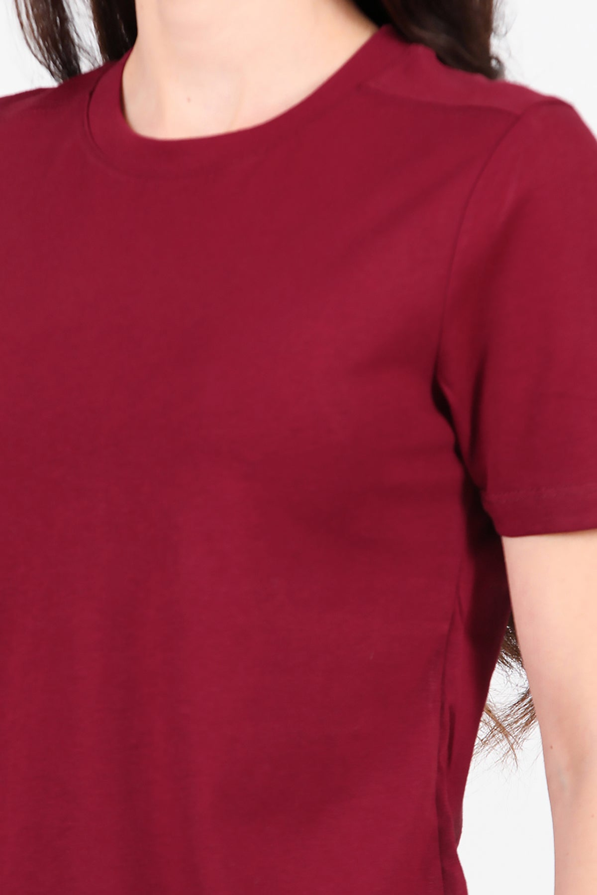 Kadın Omzu Çimalı Basic T-Shirt Bordo