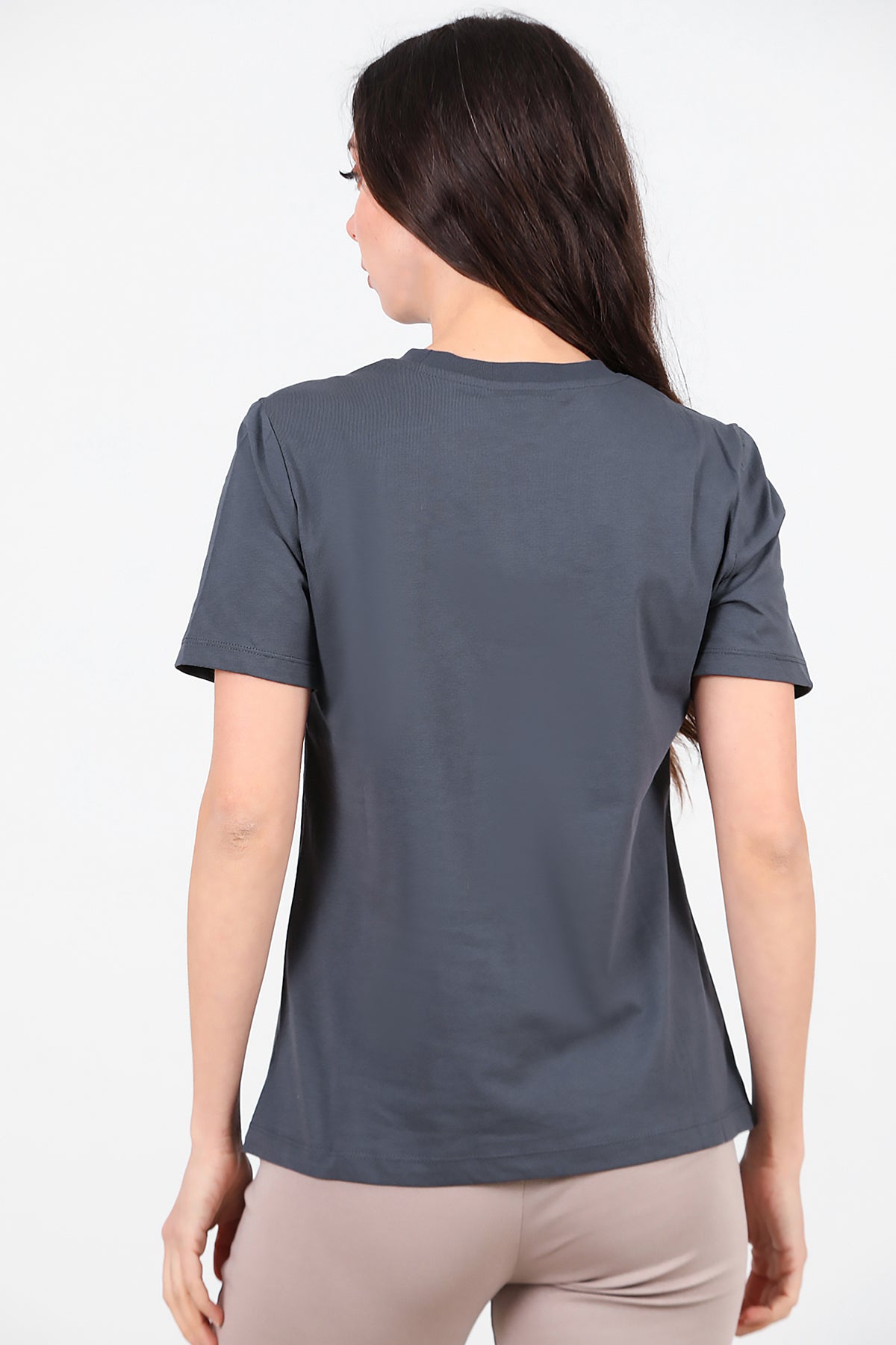 Kadın Omzu Çimalı Basic T-Shirt Füme