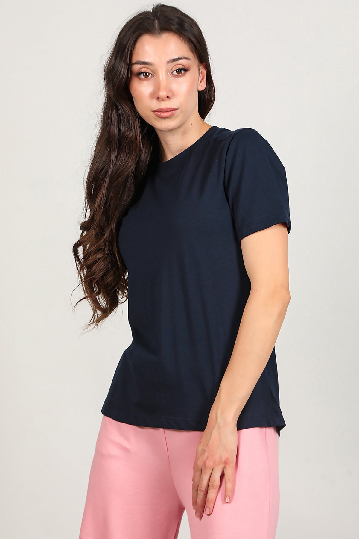 Kadın Omzu Çimalı Basic T-Shirt Lacivert