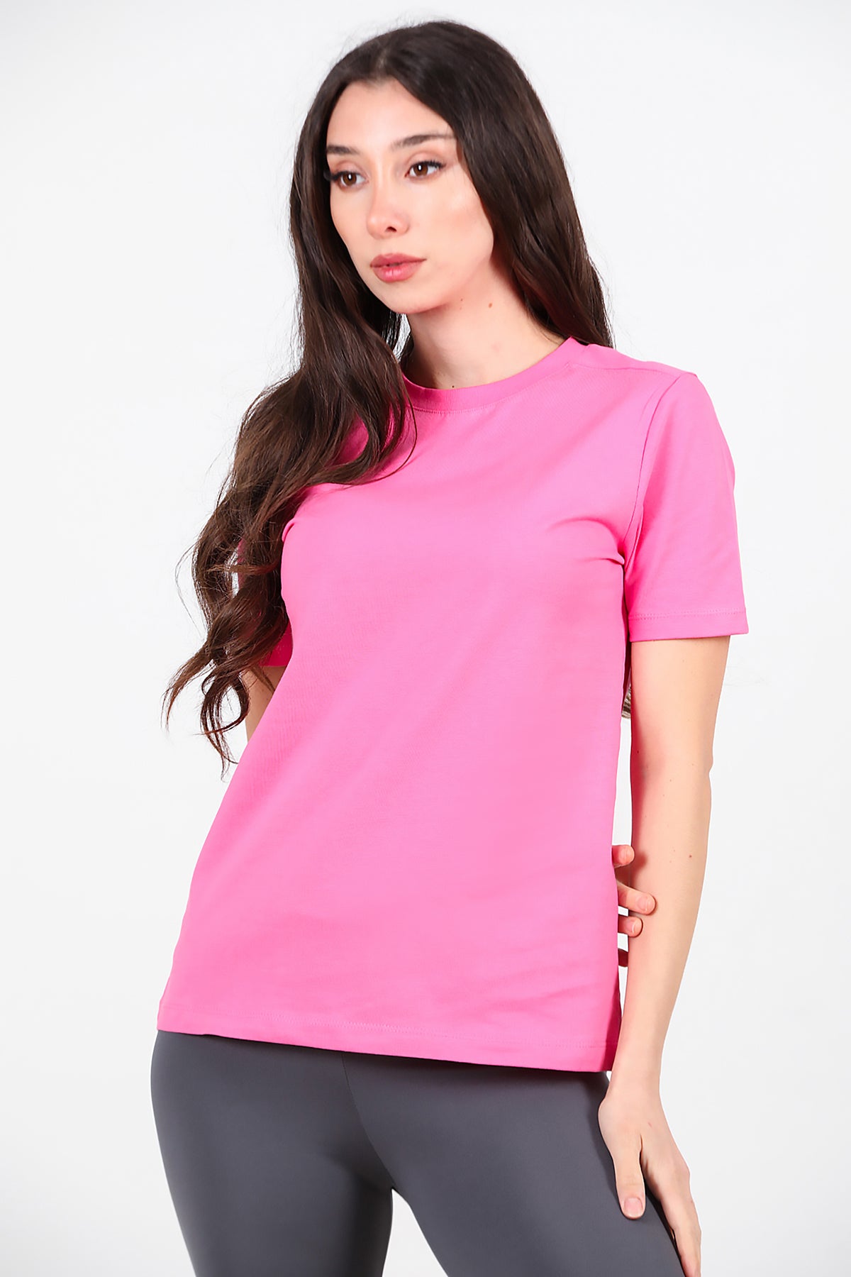 Kadın Omzu Çimalı Basic T-Shirt Pembe
