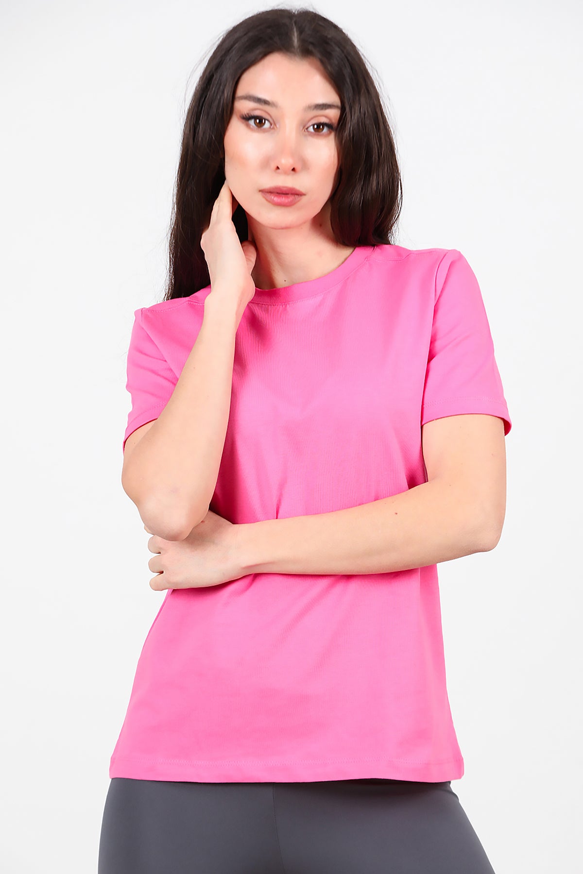 Kadın Omzu Çimalı Basic T-Shirt Pembe