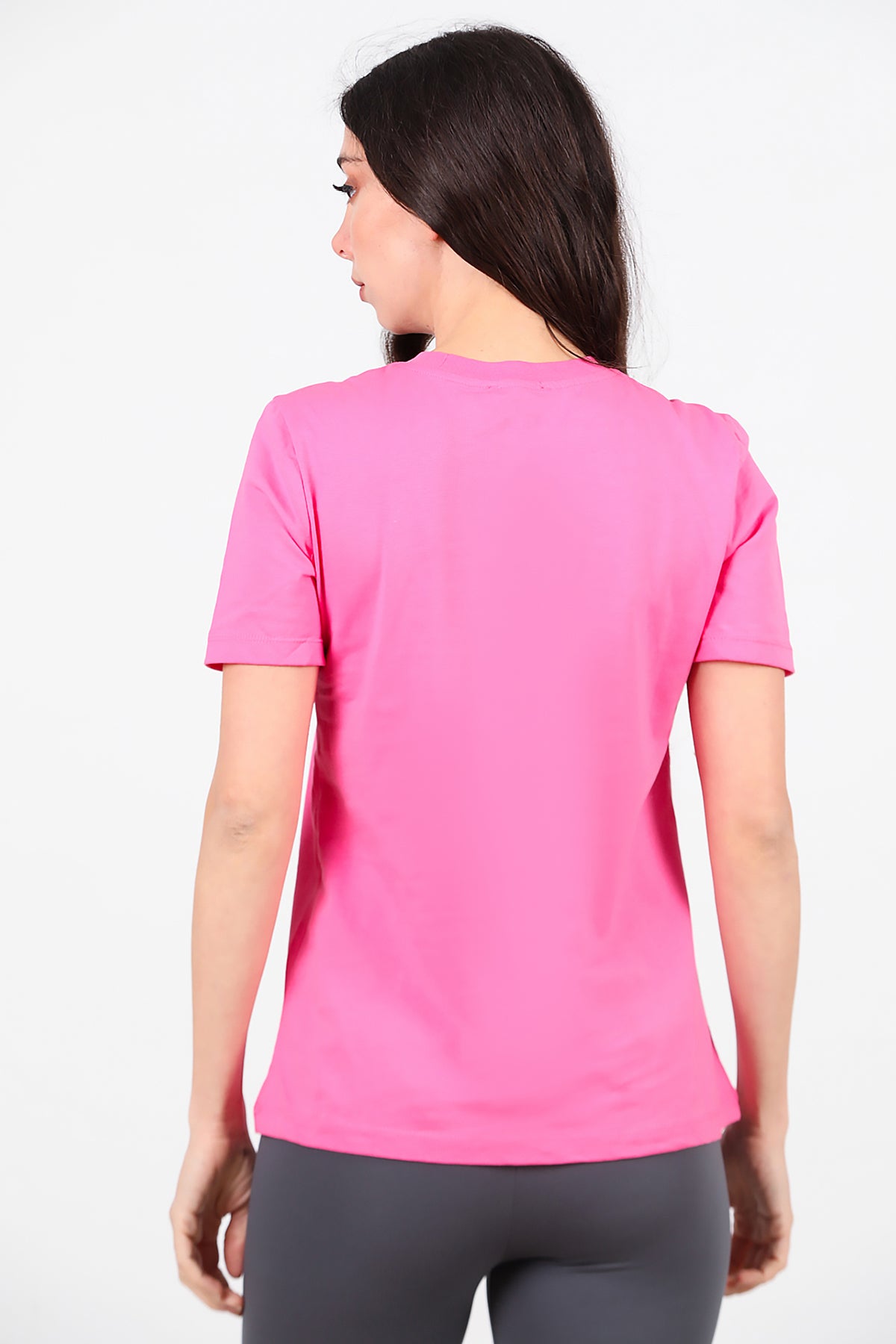 Kadın Omzu Çimalı Basic T-Shirt Pembe