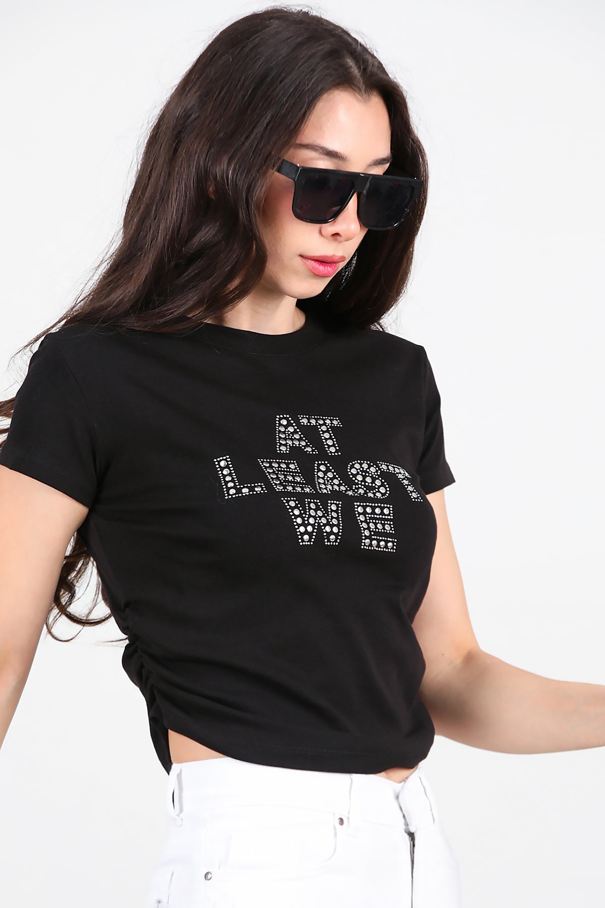 Kadın Yan Büzgülü Taş İşlemeli T-Shirt Siyah