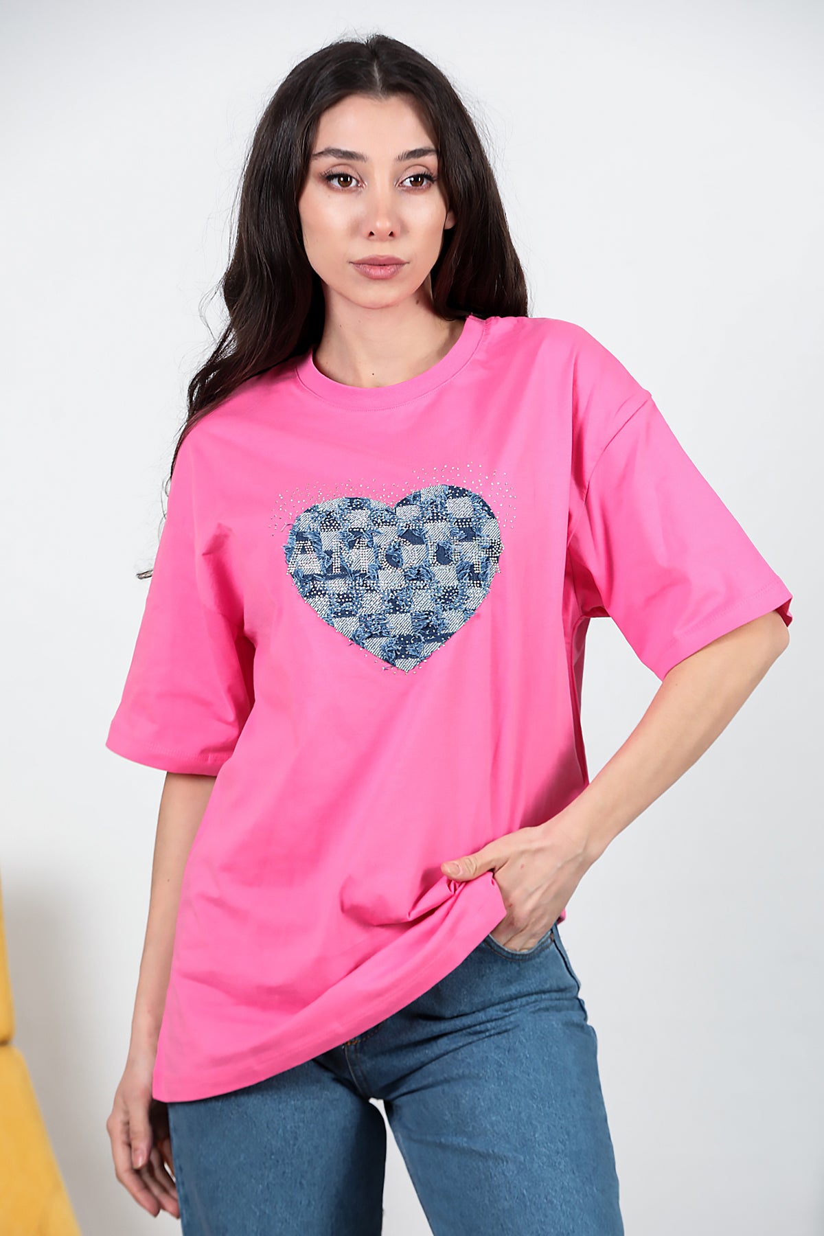 Kadın Kalp Kot Nakışlı Taşlı Oversize T-shirt Pembe