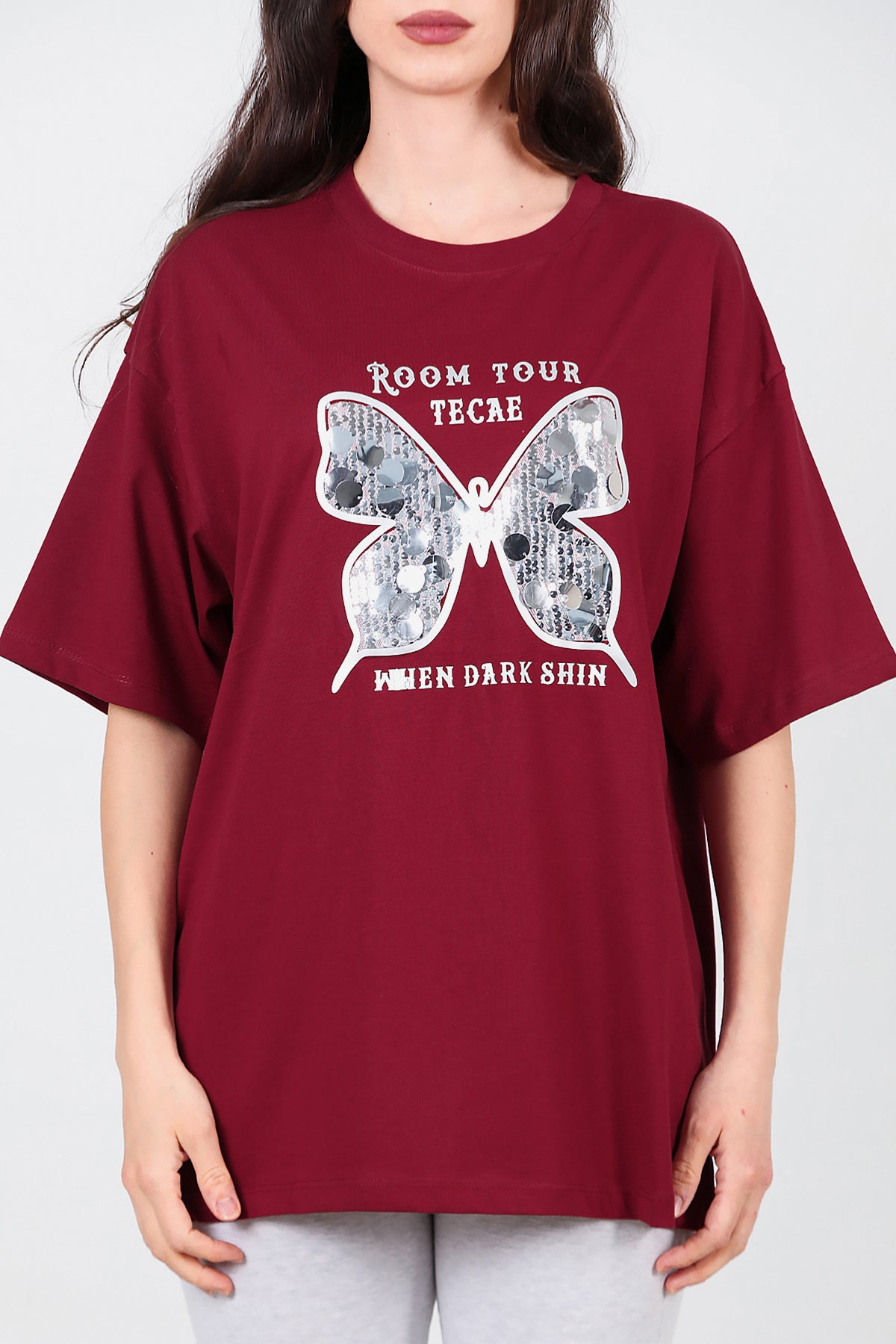 Kadın Bisiklet Yaka Kelebek Pullu T-Shirt Bordo