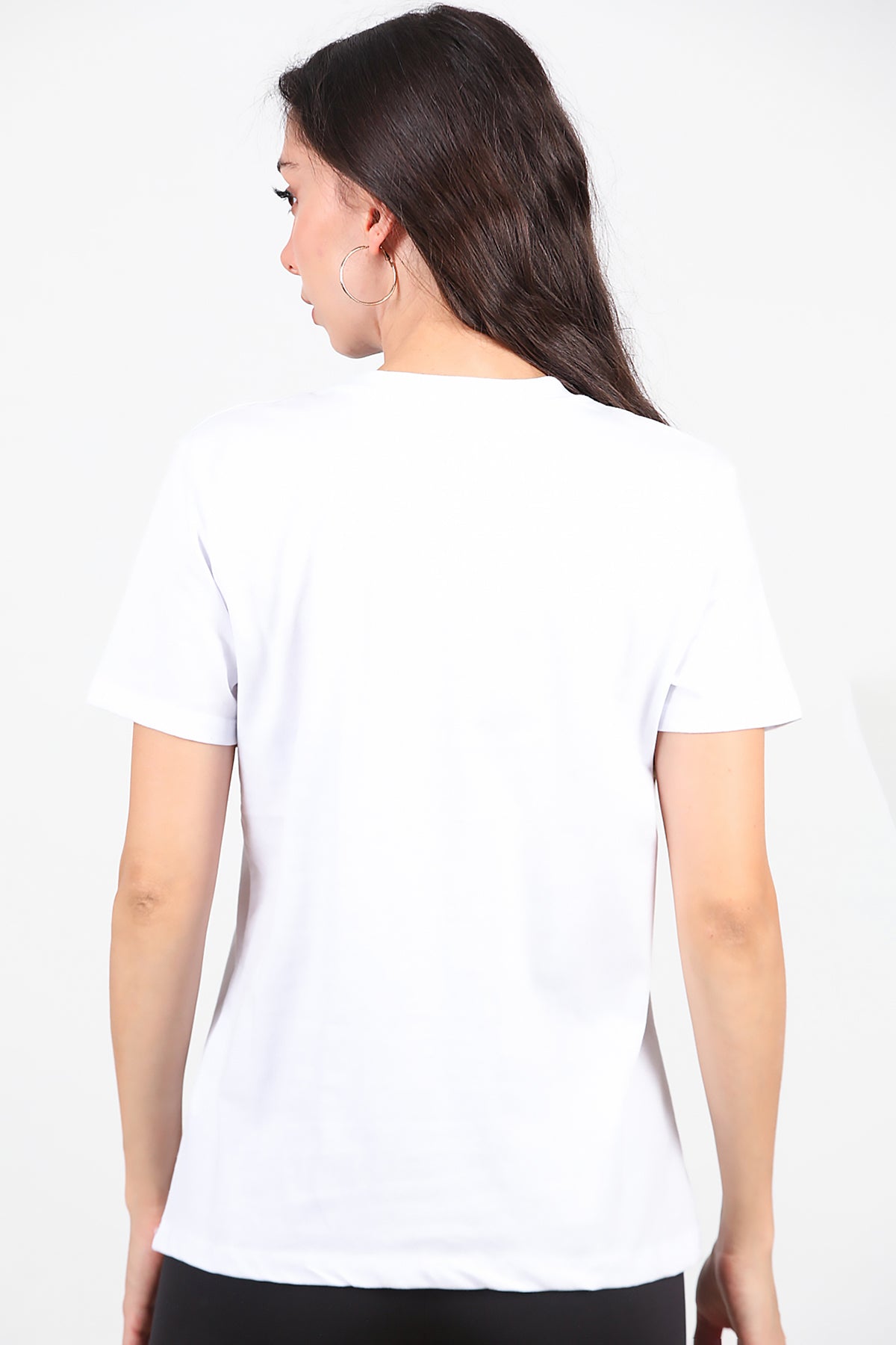 Kadın Fiyonk Nakışlı T-Shirt Beyaz