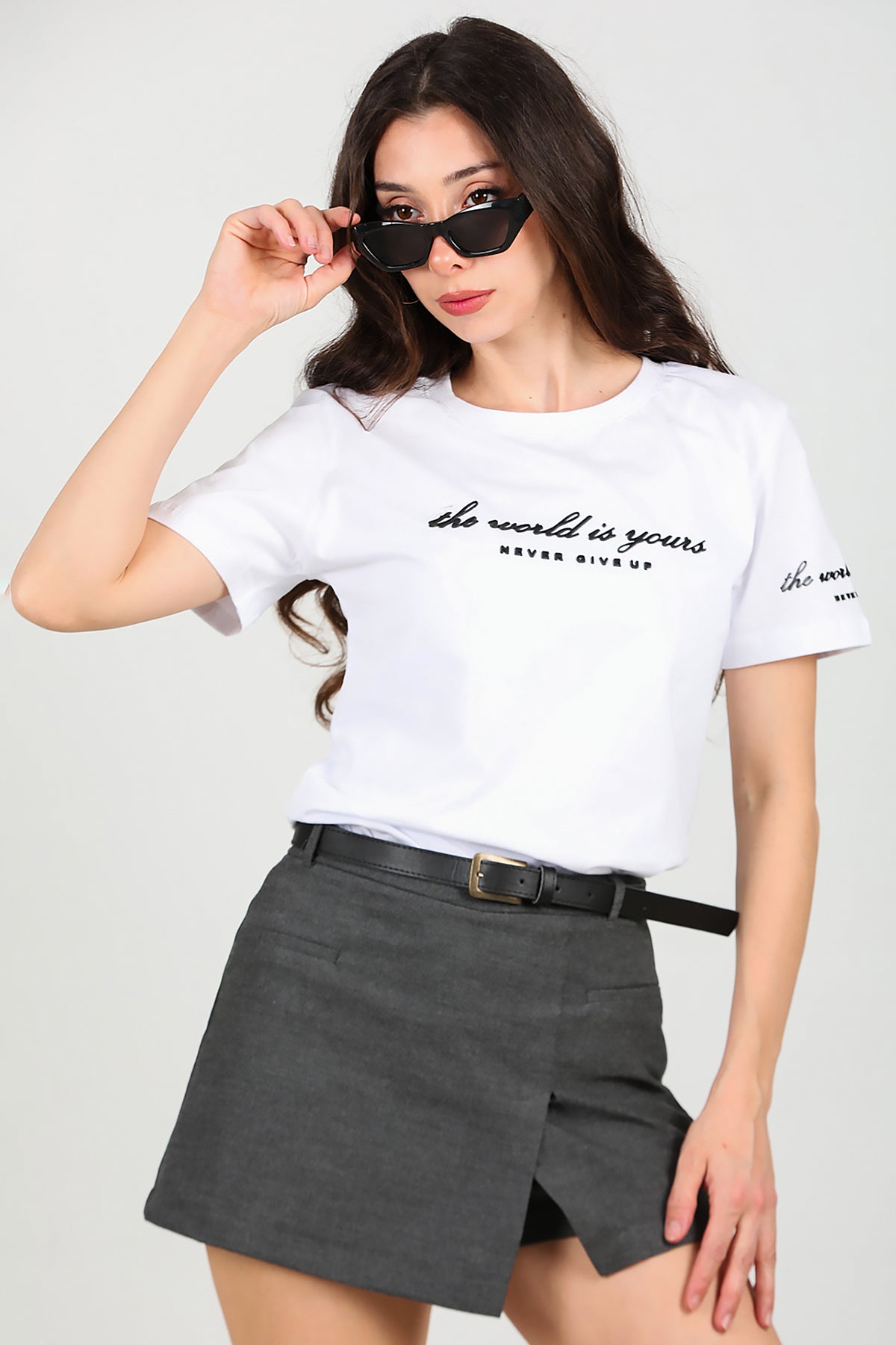 Kadın Bisiklet Yaka T-Shirt Beyaz