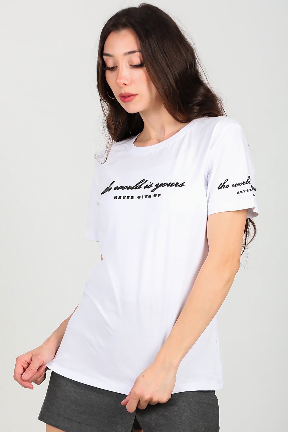 Kadın Bisiklet Yaka T-Shirt Beyaz