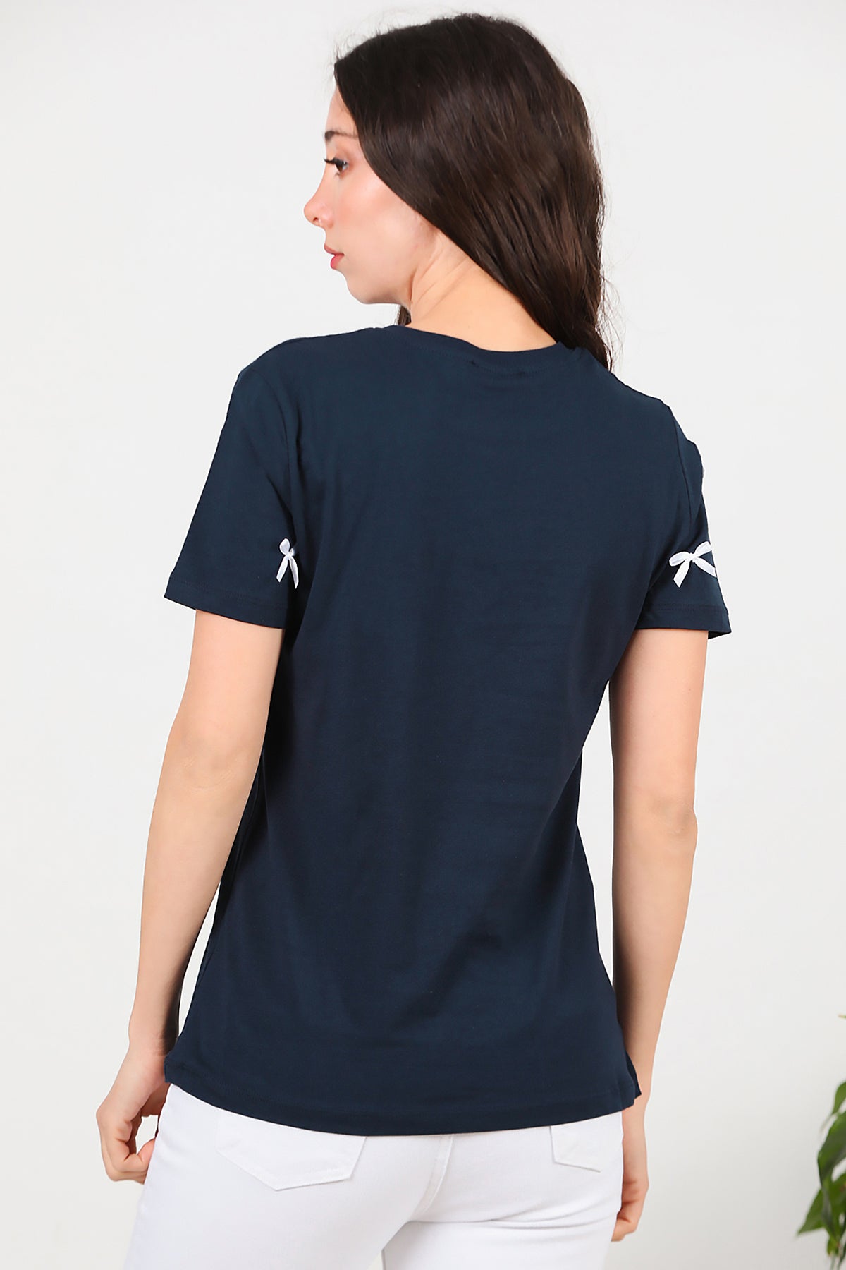 Kadın Bisiklet Yaka Fiyonklu T-Shirt Lacivert
