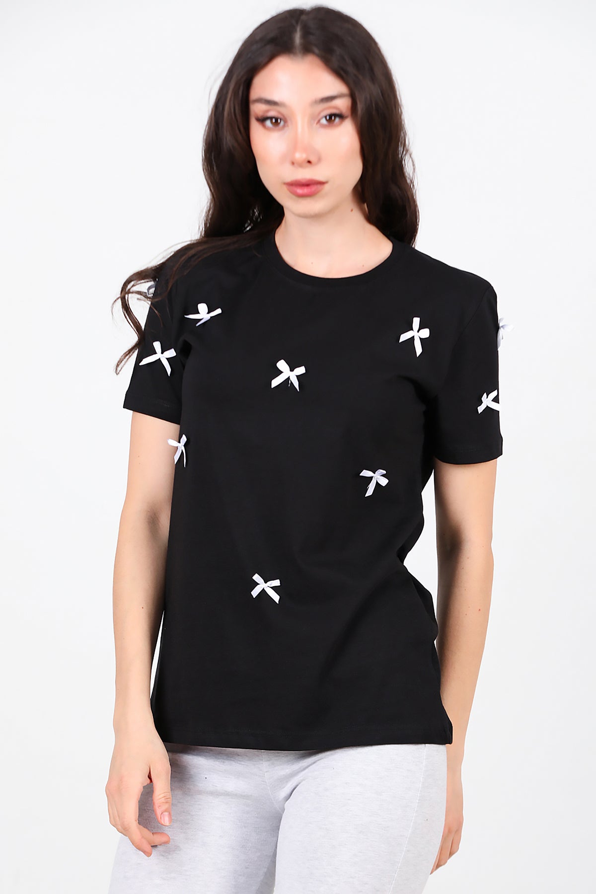 Kadın Bisiklet Yaka Fiyonklu T-Shirt Siyah